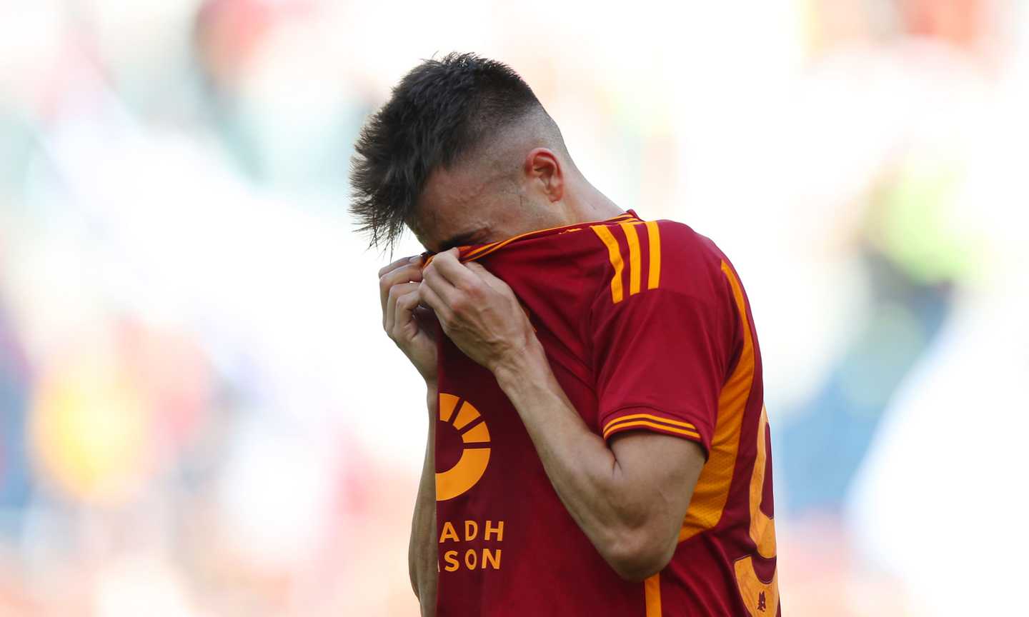 Roma, El Shaarawy segna e scoppia in lacrime: 'Uno sfogo, le speculazioni mi hanno fatto male'