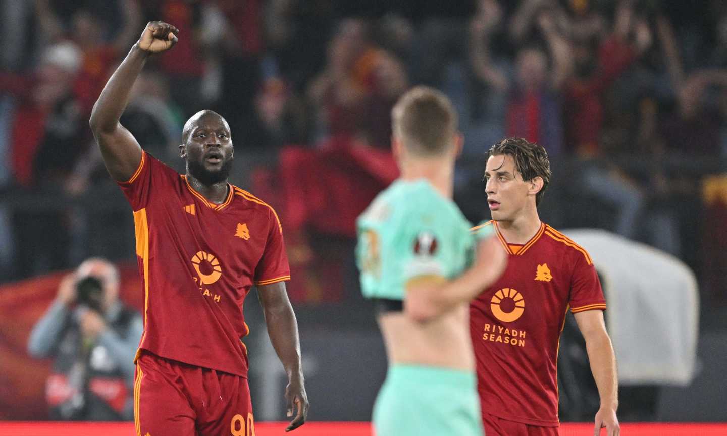 Lukaku da record in Europa League: la Roma batte 2-0 lo Slavia Praga, ipotecata la fase a eliminazione diretta