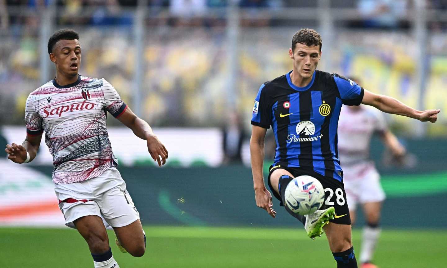 7) Benjamin Pavard (Inter) Image gallery