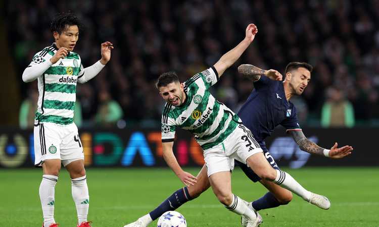 LIVE Celtic Glasgow Lazio 1 1: Kamada impegna Hart. Fuori pure Immobile, dentro Castellanos LIVE Celtic Glasgow Lazio 1 1: Kamada impegna Hart. Fuori pure Immobile, dentro Castellanos