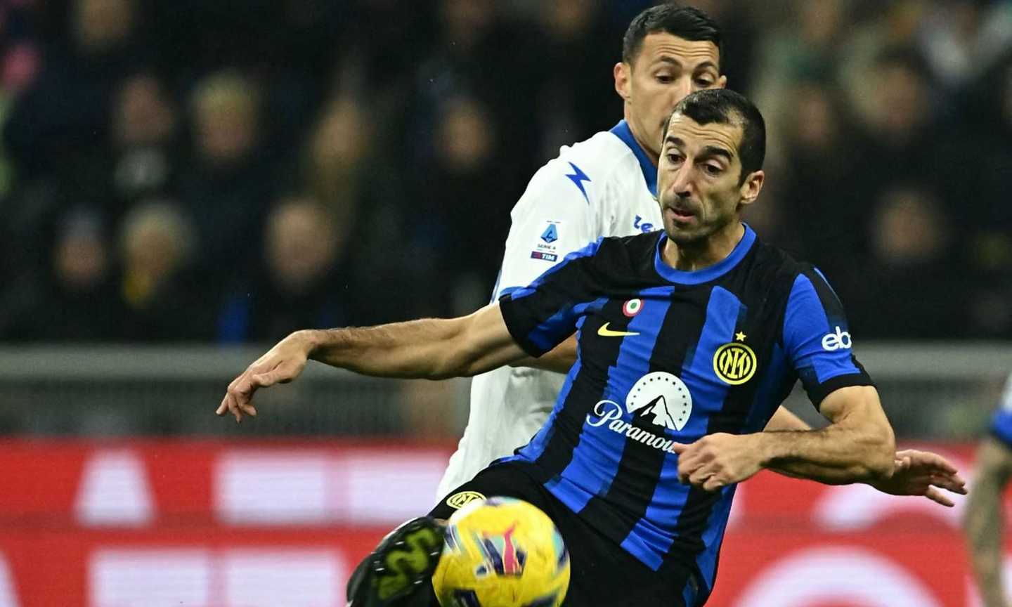 Inter, Mkhitaryan: 'Abbiamo cambiato metà squadra, ma siamo sempre sereni'