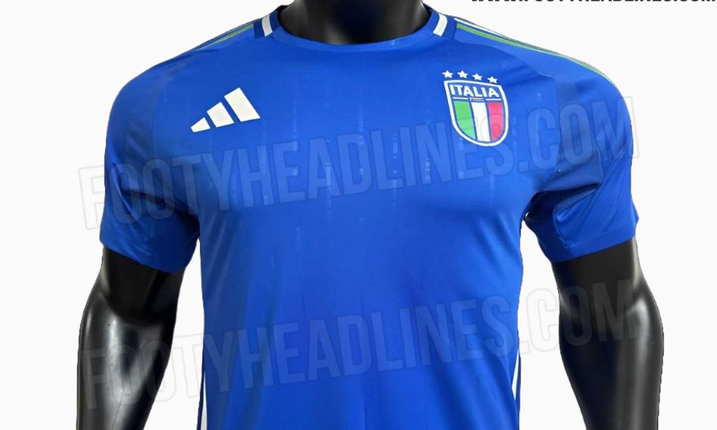 Italia, svelata la nuova maglia per il 2024 FOTO