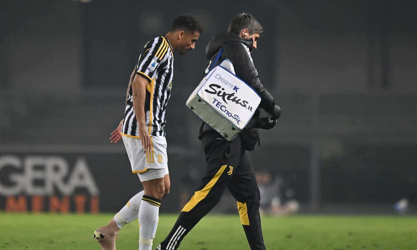 Juventus, Danilo infortunato alla caviglia: i tempi di recupero e quali partite salta