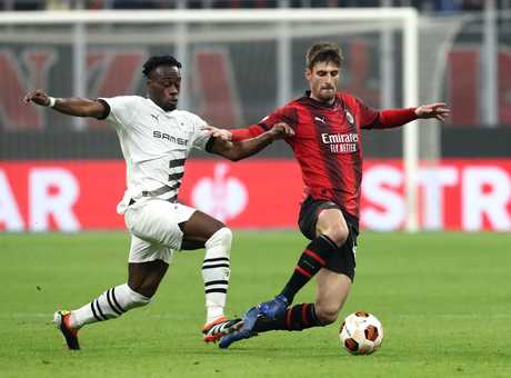 Milan-Rennes, Rivivi La MOVIOLA: Kalimuendo Chiede Un Rigore|Europa ...