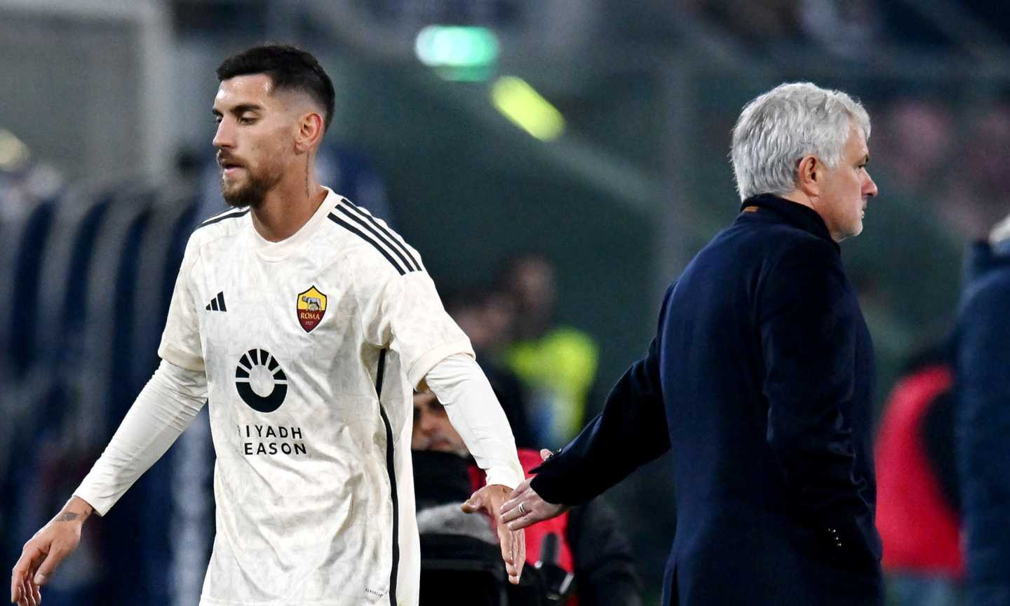 Roma, chiarimento Pellegrini-Mourinho: chiesto dopo l'anello abbandonato in spogliatoio 