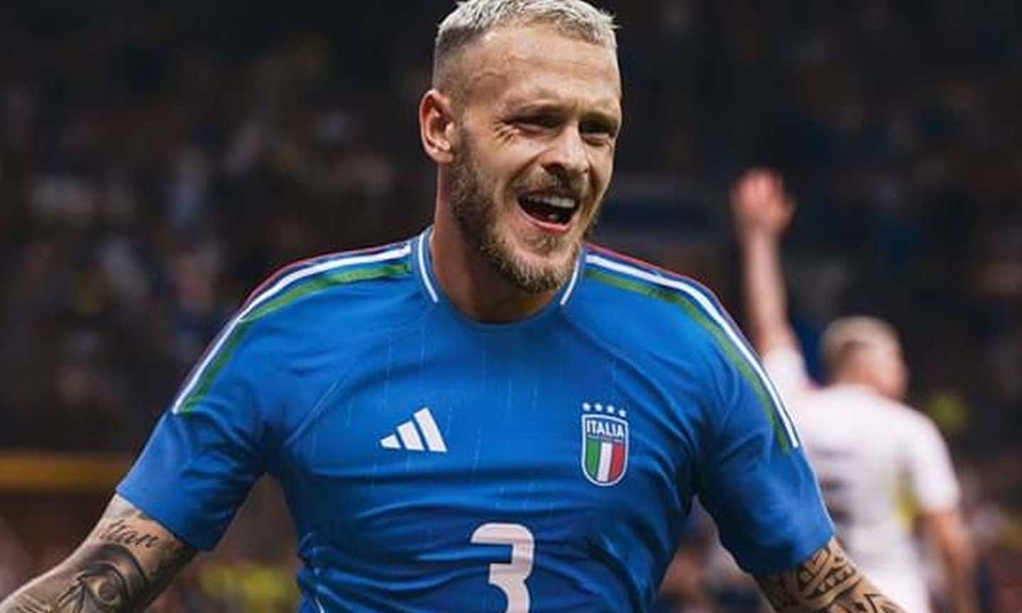 Italia, UFFICIALE: presentata la nuova maglia per gli Europei. Il tricolore elemento chiave