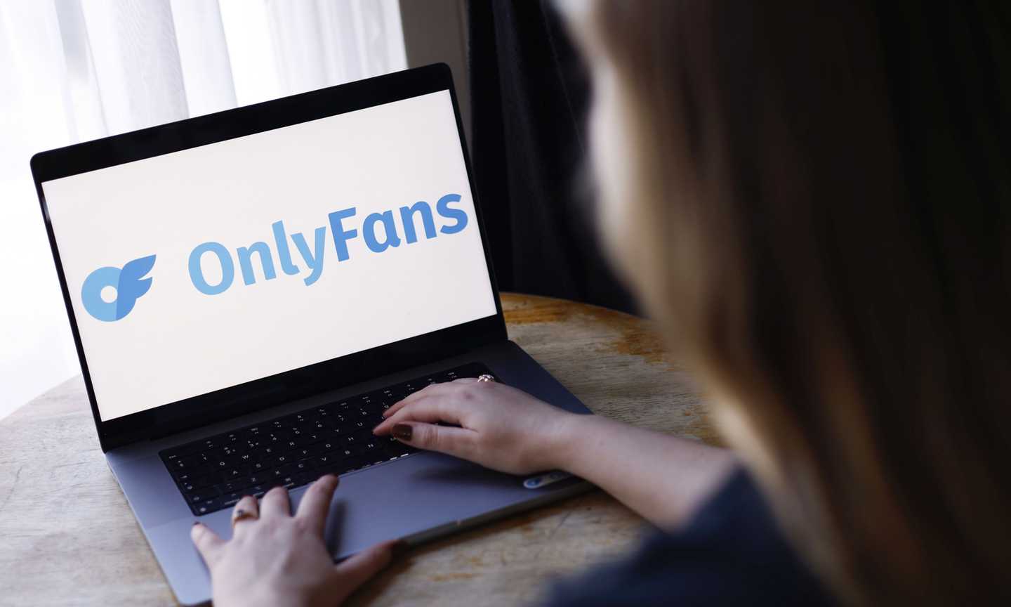 Dal Siviglia a OnlyFans, la nuova vita di Guerrero: 'Non scendo mai sotto le 5 cifre'