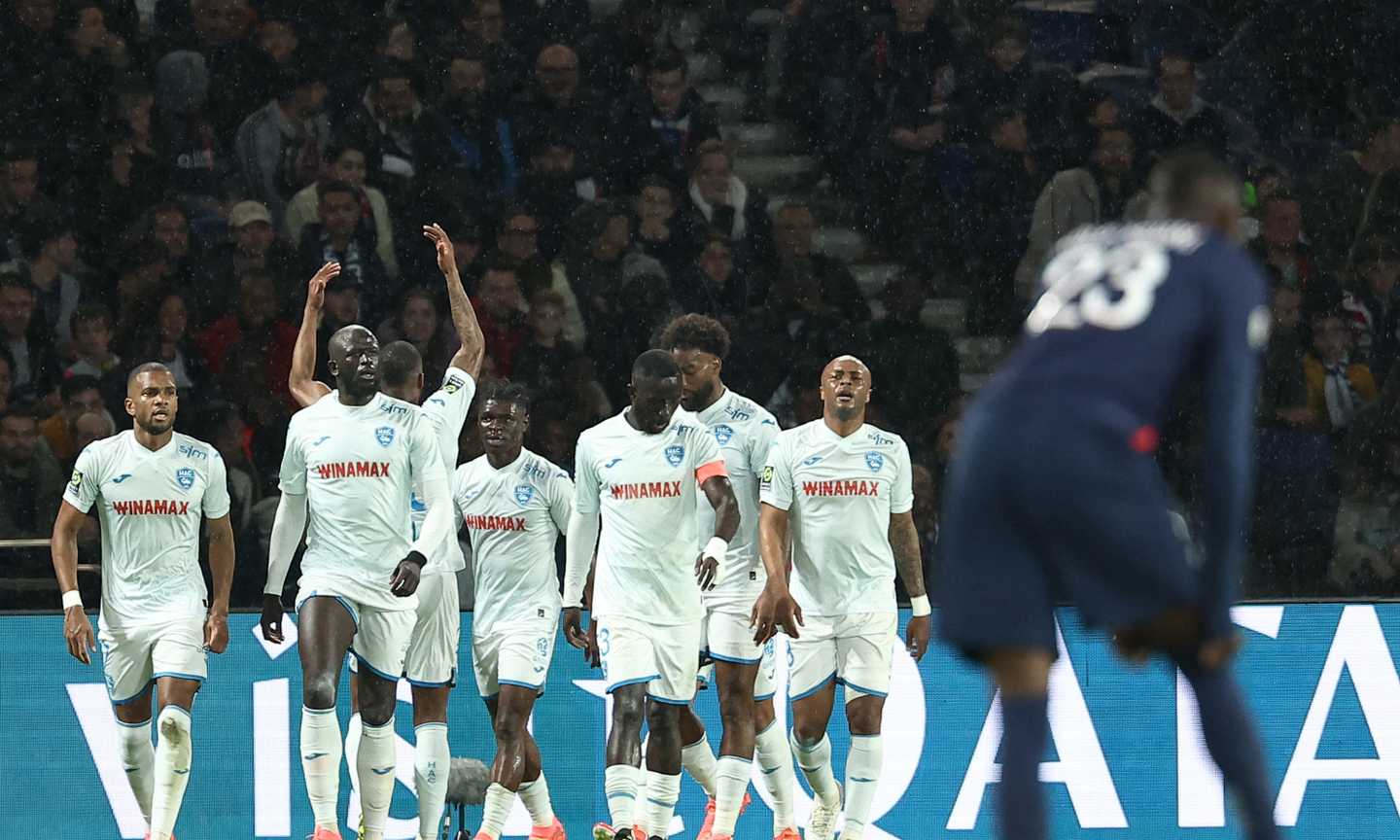 PSG senza Donnarumma, Mbappé entra dalla panchina: 3-3, slitta la conquista della Ligue 1