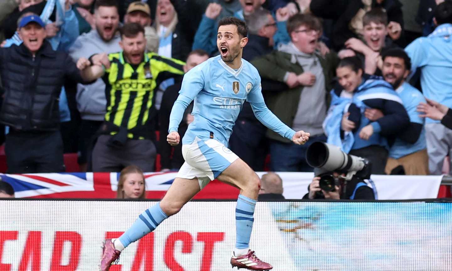 Bernardo Silva si è rialzato, City in finale di FA Cup: Double e poi addio? L'intermediario è... Joao Felix 