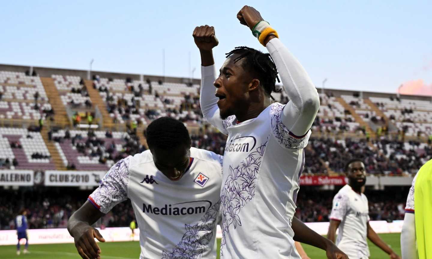 Fiorentina, il campionato non è finito: Kouamé e Ikoné stendono la Salernitana nel finale