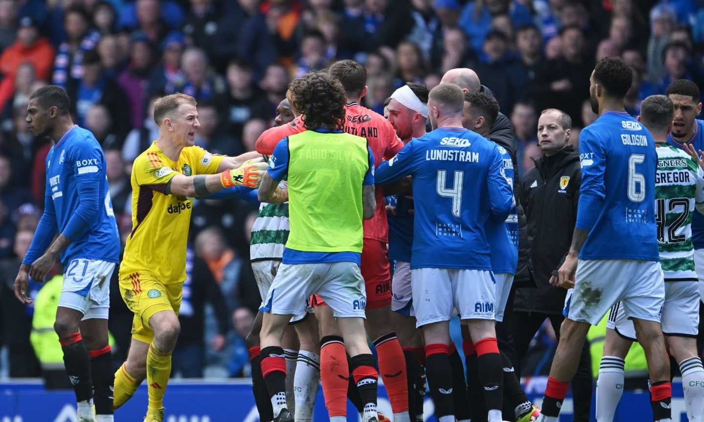 L'Old Firm non si smentisce mai: Rangers-Celtic 3-3, due rigori e poi tre gol dall'86' in poi