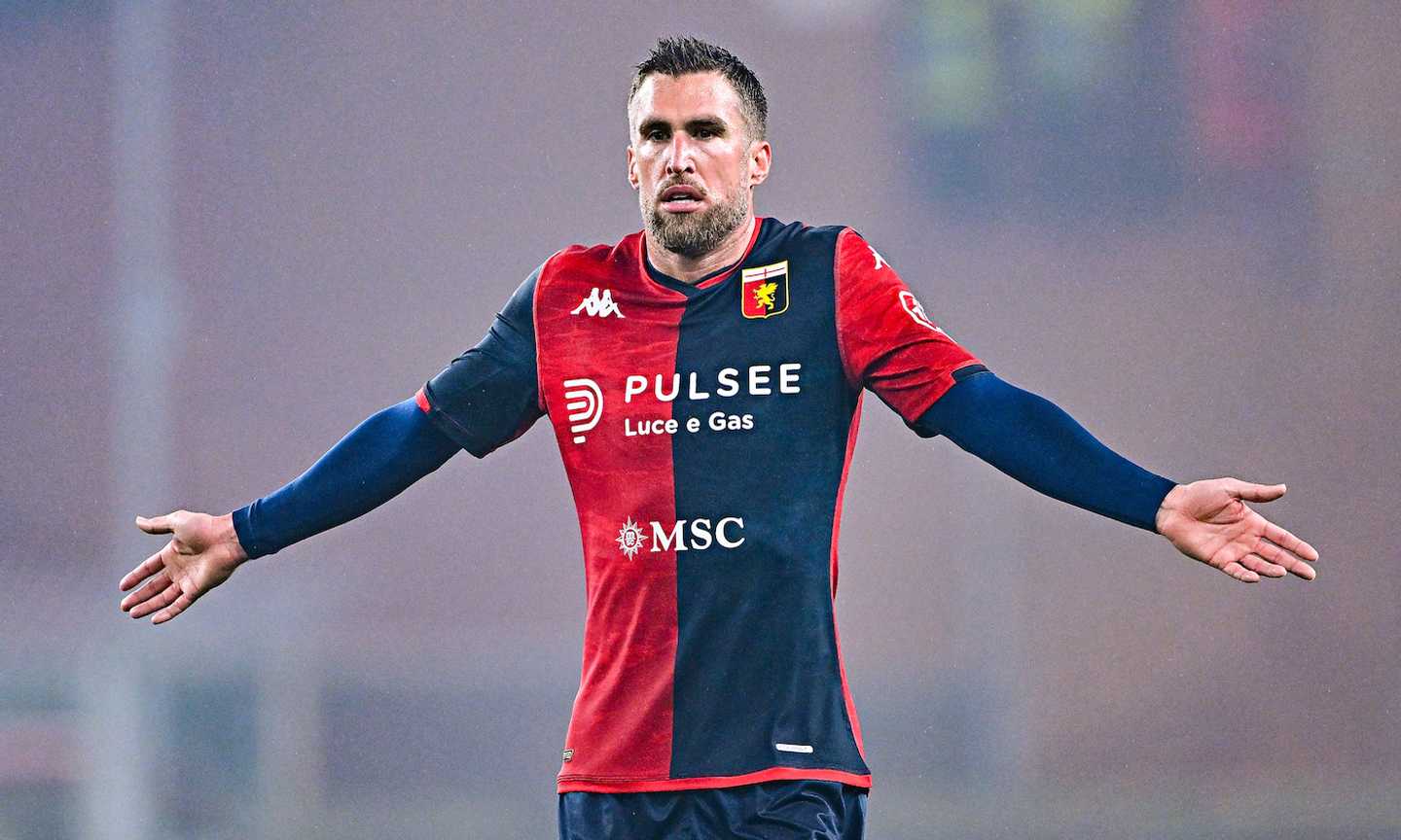 17) Kevin Strootman Image gallery