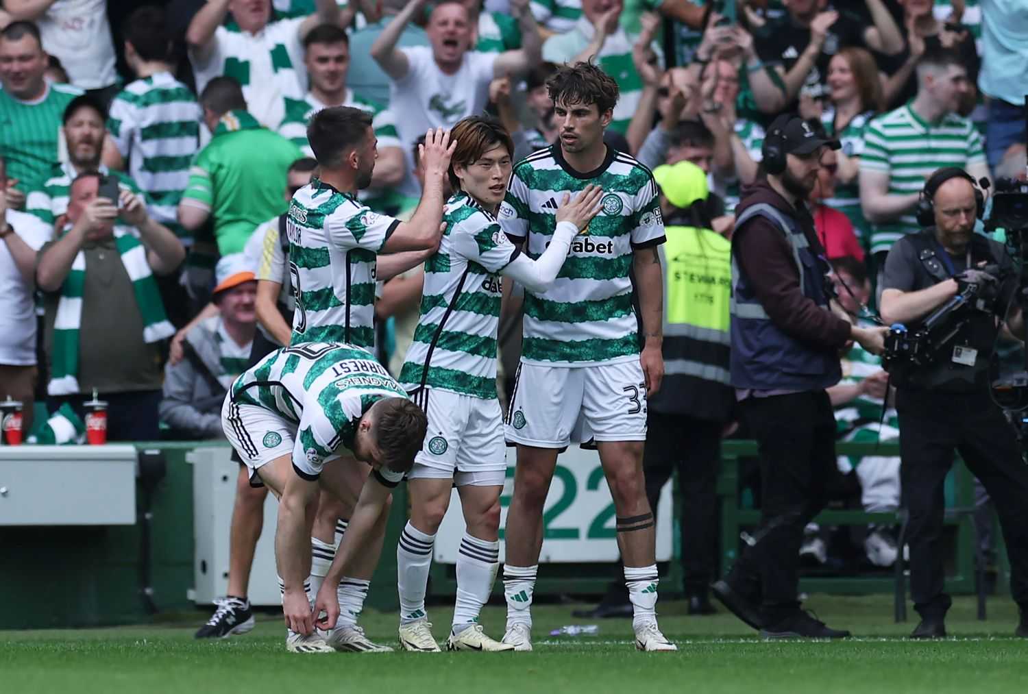 Il Celtic si avvicina al titolo: 2-1 ai Rangers, peggior prestazione stagionale per Lundstram