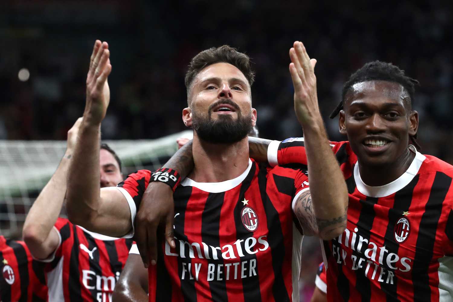 Milan-Roma, i convocati rossoneri: non c'è Leao, Giroud sì. Dove comprare i biglietti e dove vederla in tv