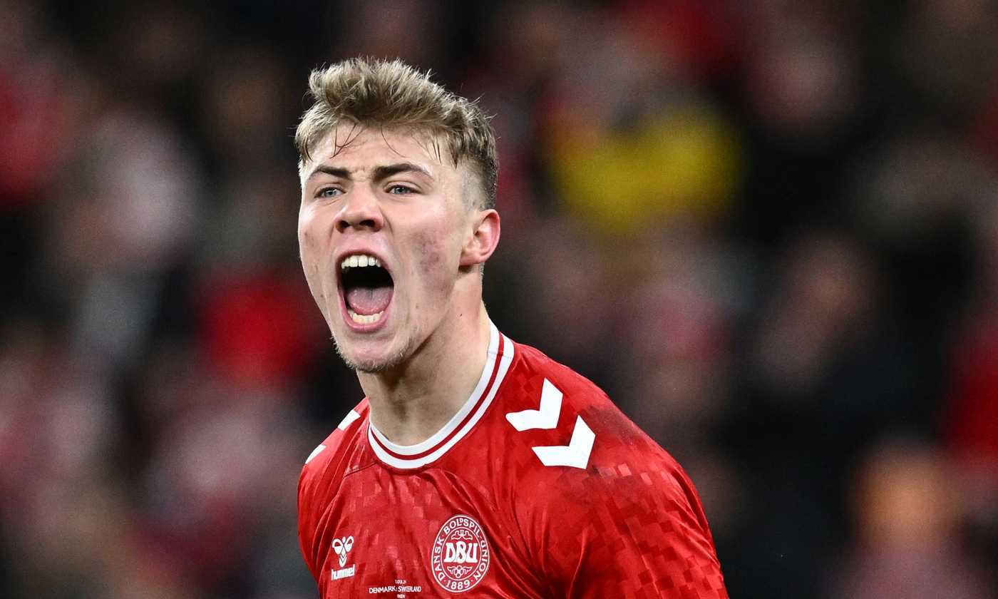 Inter, Chivu chiede aiuto al mercato: per i bookie sempre più vicino  Hojlund, in quota avanza Nico Paz