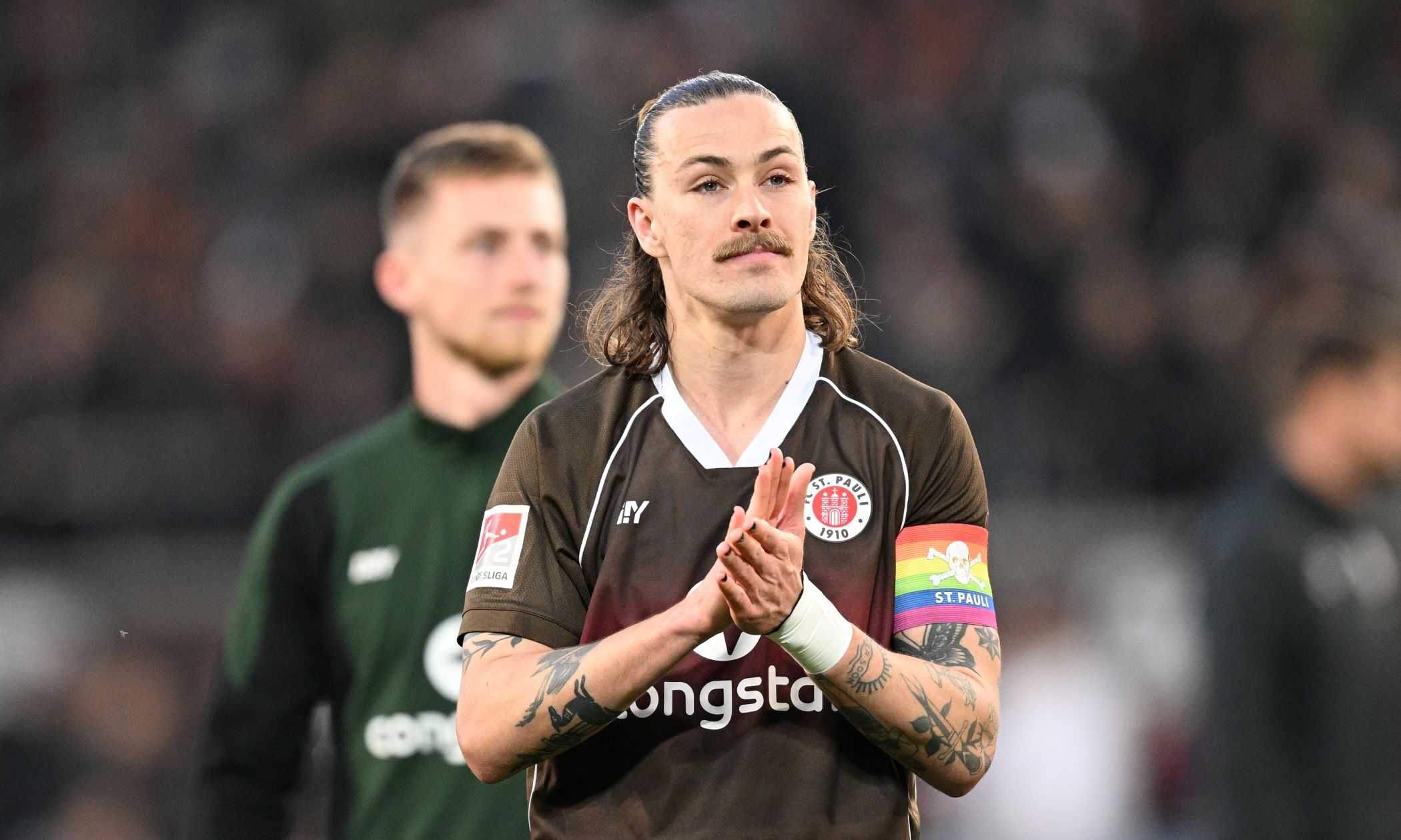 Il St. Pauli torna in Bundesliga: attivismo e brand, quando un quartiere diventa culto