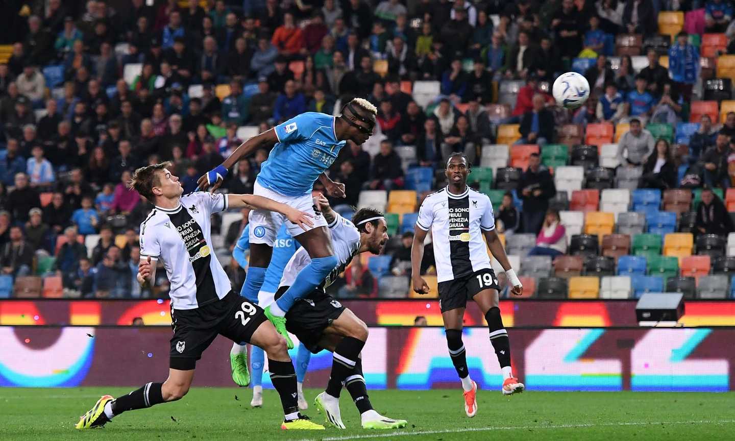 Success gela il Napoli al 92': 1-1, punto prezioso per l'Udinese