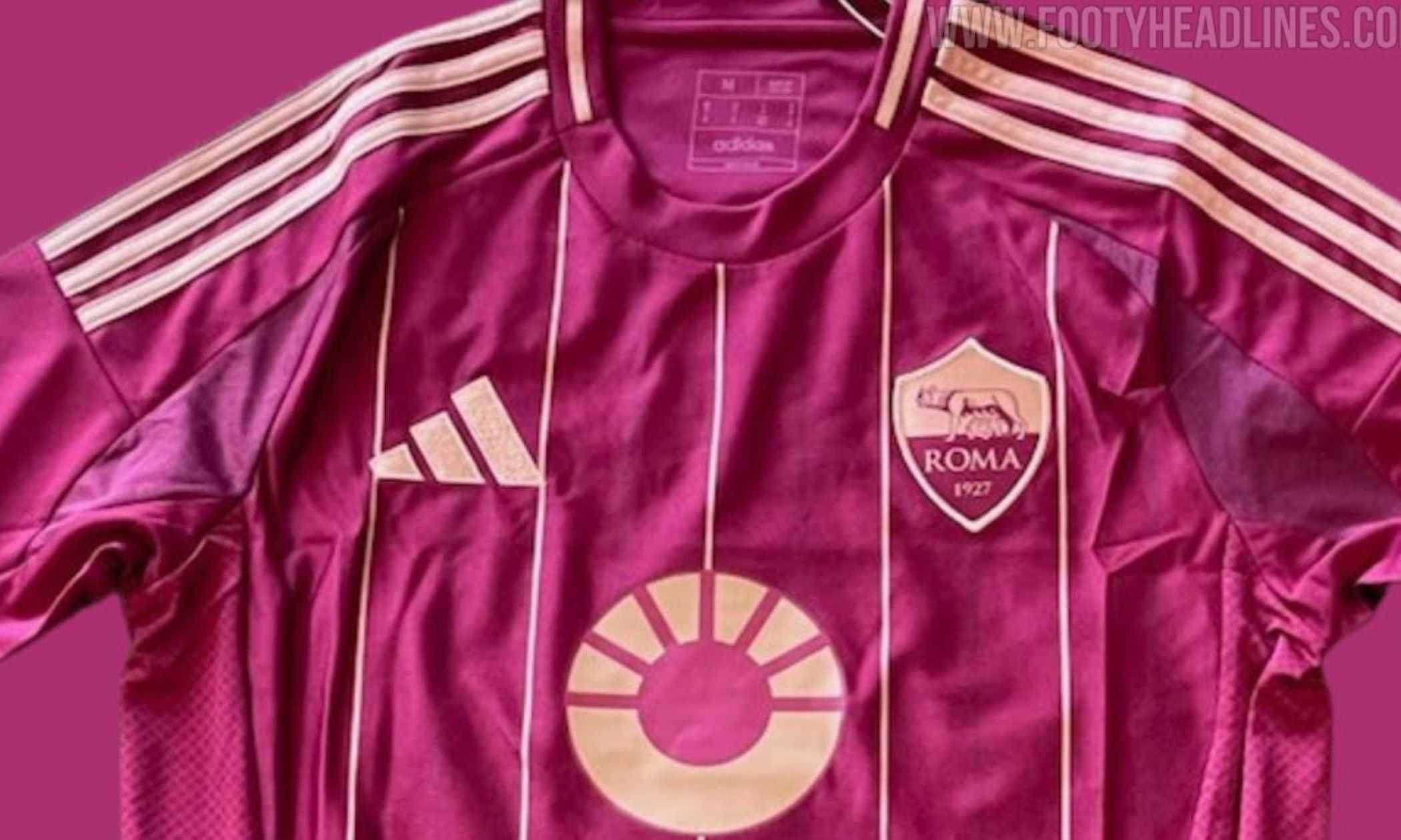 Roma, la nuova maglia 2024/25 stupisce: i colori scuri, l'oro e... Totti FOTO