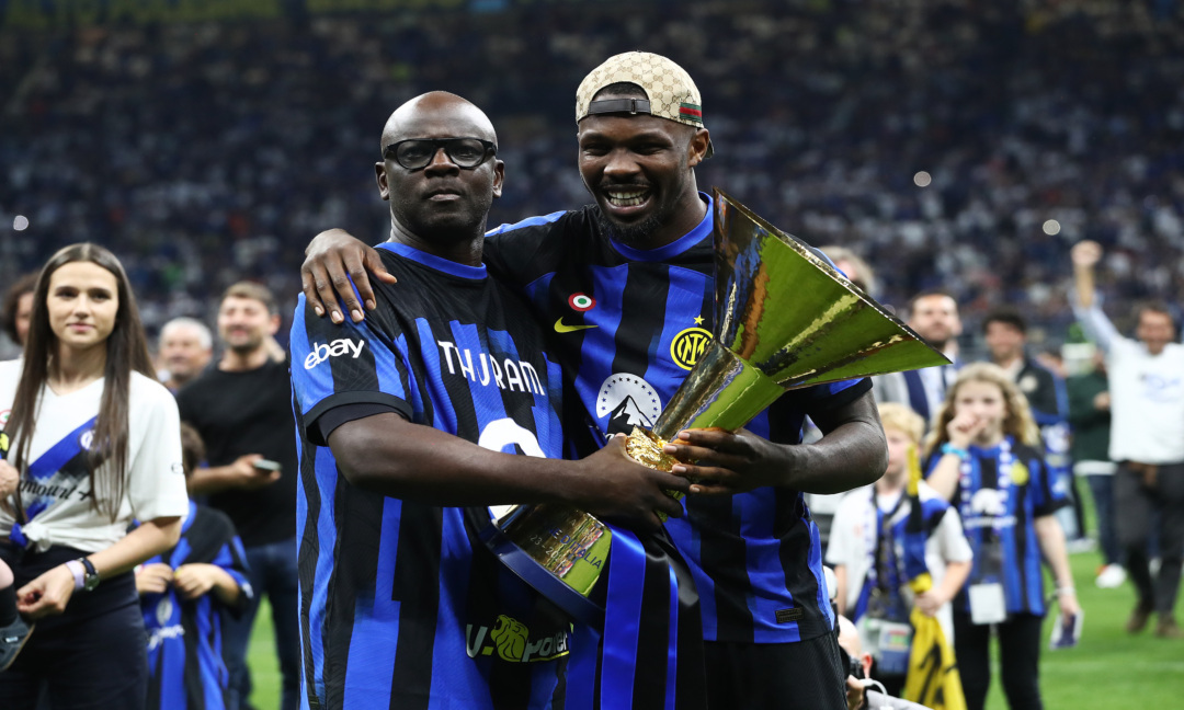 La Curva Dell'Inter: "Chi Non Salta Juventino è" E Lilian Thuram Tira ...