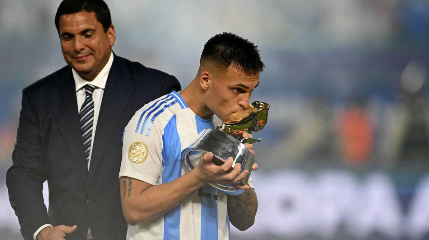 Lautaro Martinez: "Contento per gol e trofeo. Dopo il Qatar dovevo togliermi una spina"