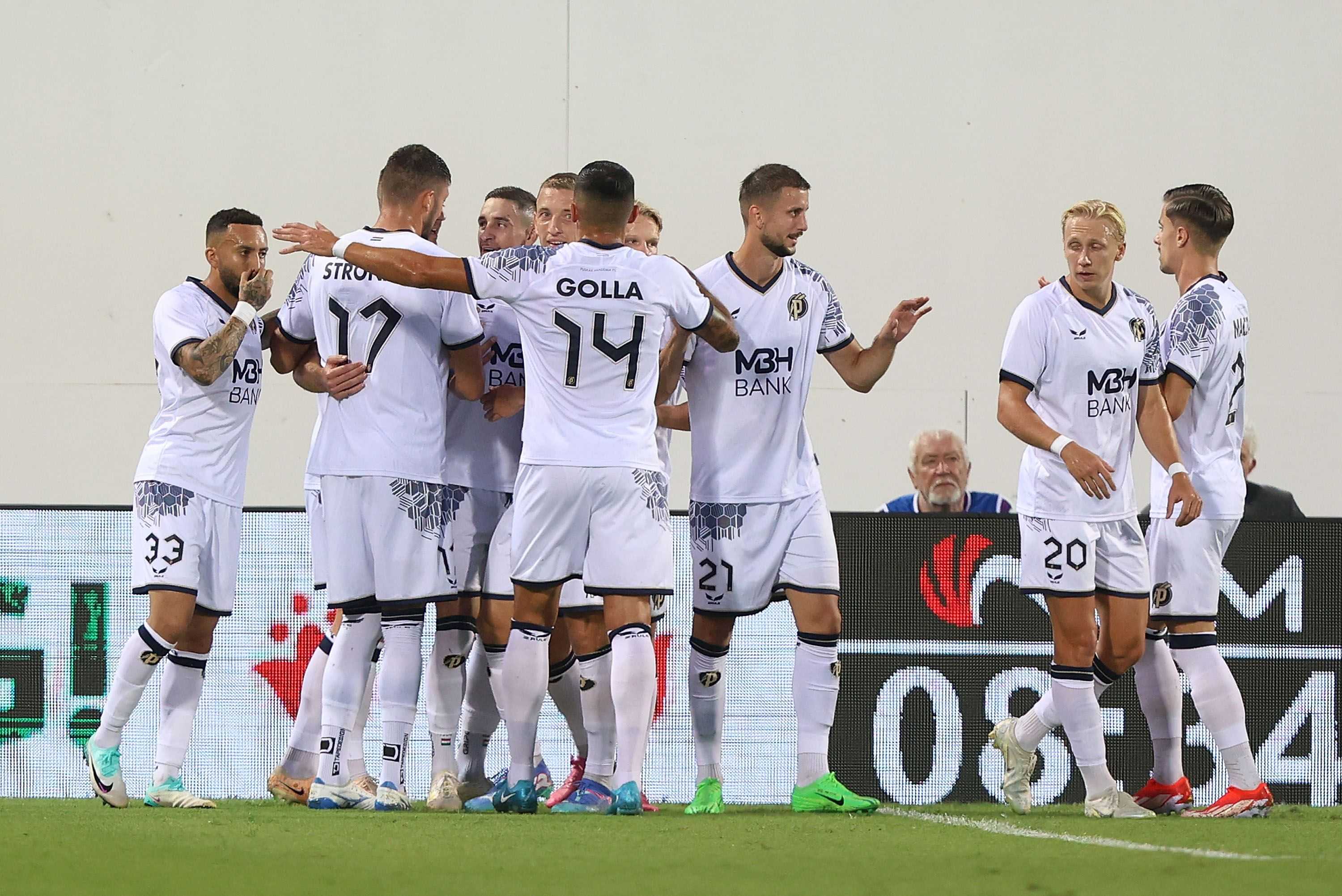 Delusione Fiorentina in Conference League: solo 3-3  al Franchi contro gli ungheresi della Puskas Akademia