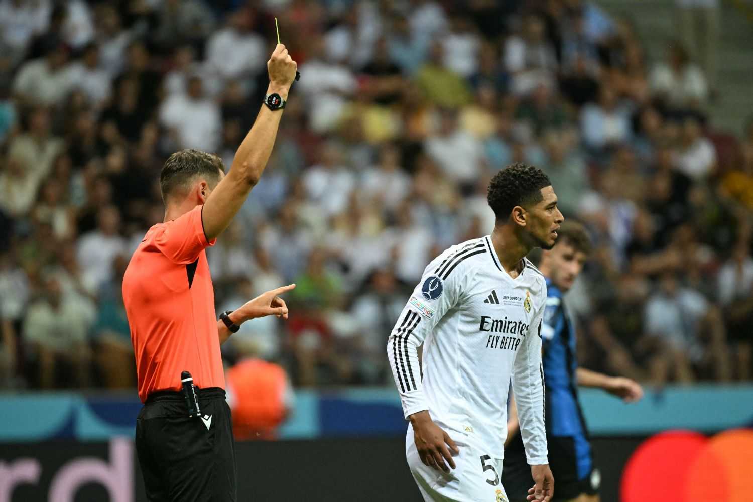 Real Madrid-Atalanta, la MOVIOLA: 2 gialli per parte, proteste di Bellingham 