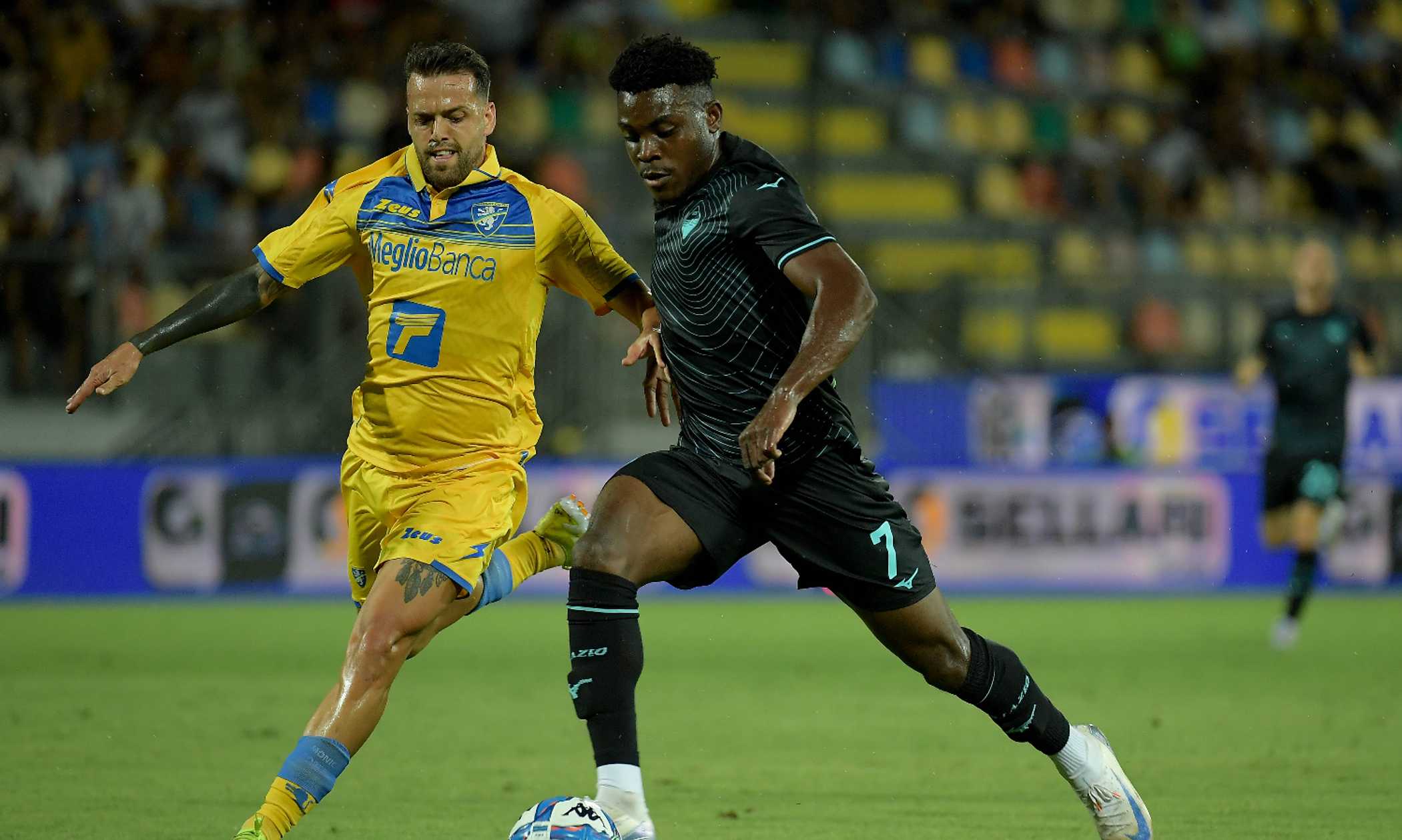 Frosinone - Lazio 0-2, top & flop: Zaccagni timbra, piace Dele-Bashiru. Noslin sciupone