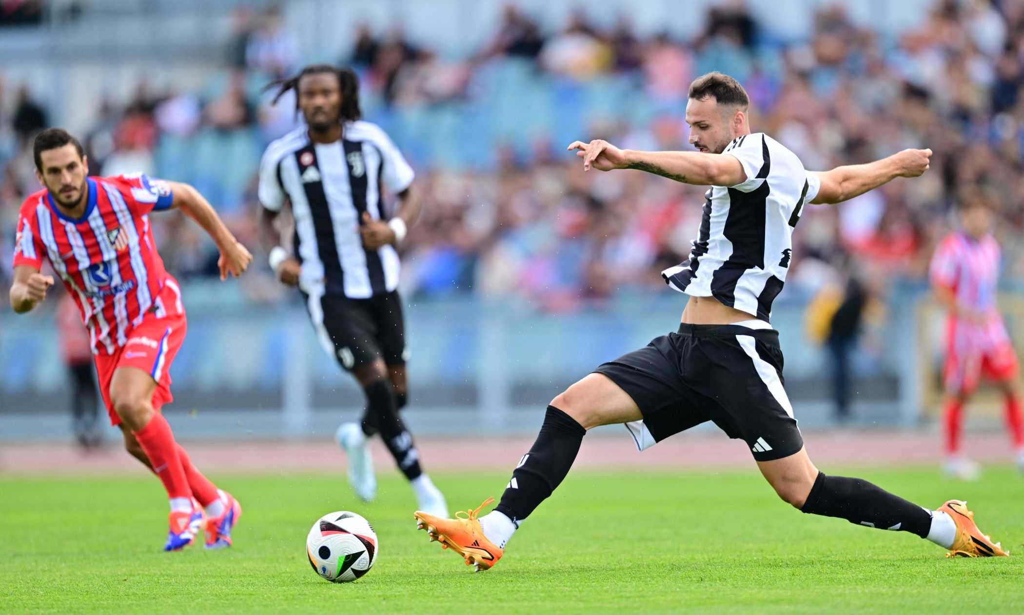 Juventus-Atletico Madrid 0-2: Joao Felix e Correa, Motta chiude la preseason con un ko