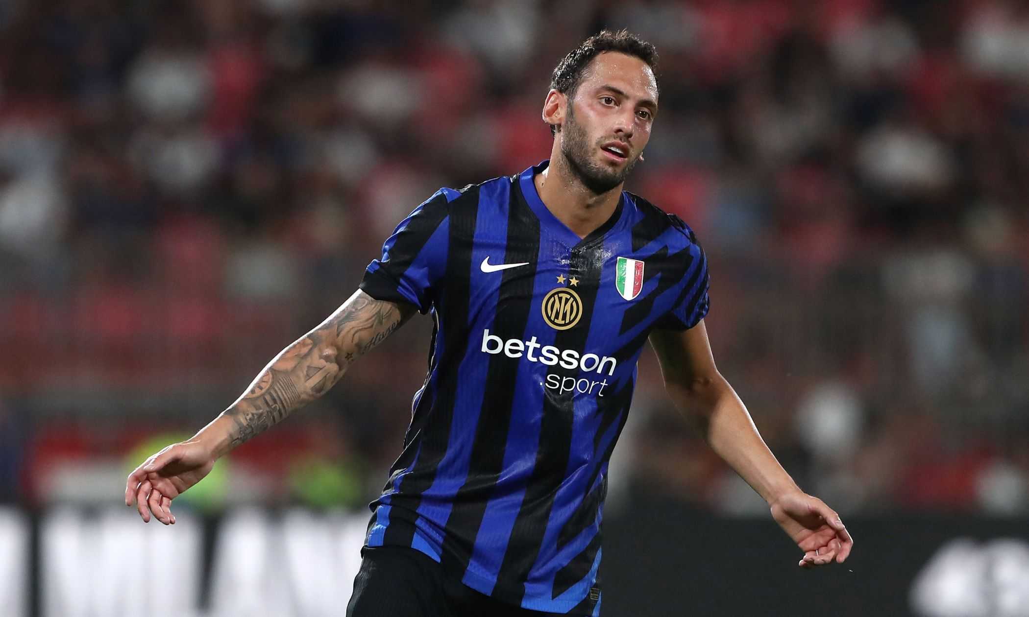 Inter, Calhanoglu sentito in questura: "Vedevo gli ultras, la società mi disse di non farlo. Mai ricevuto pressioni"