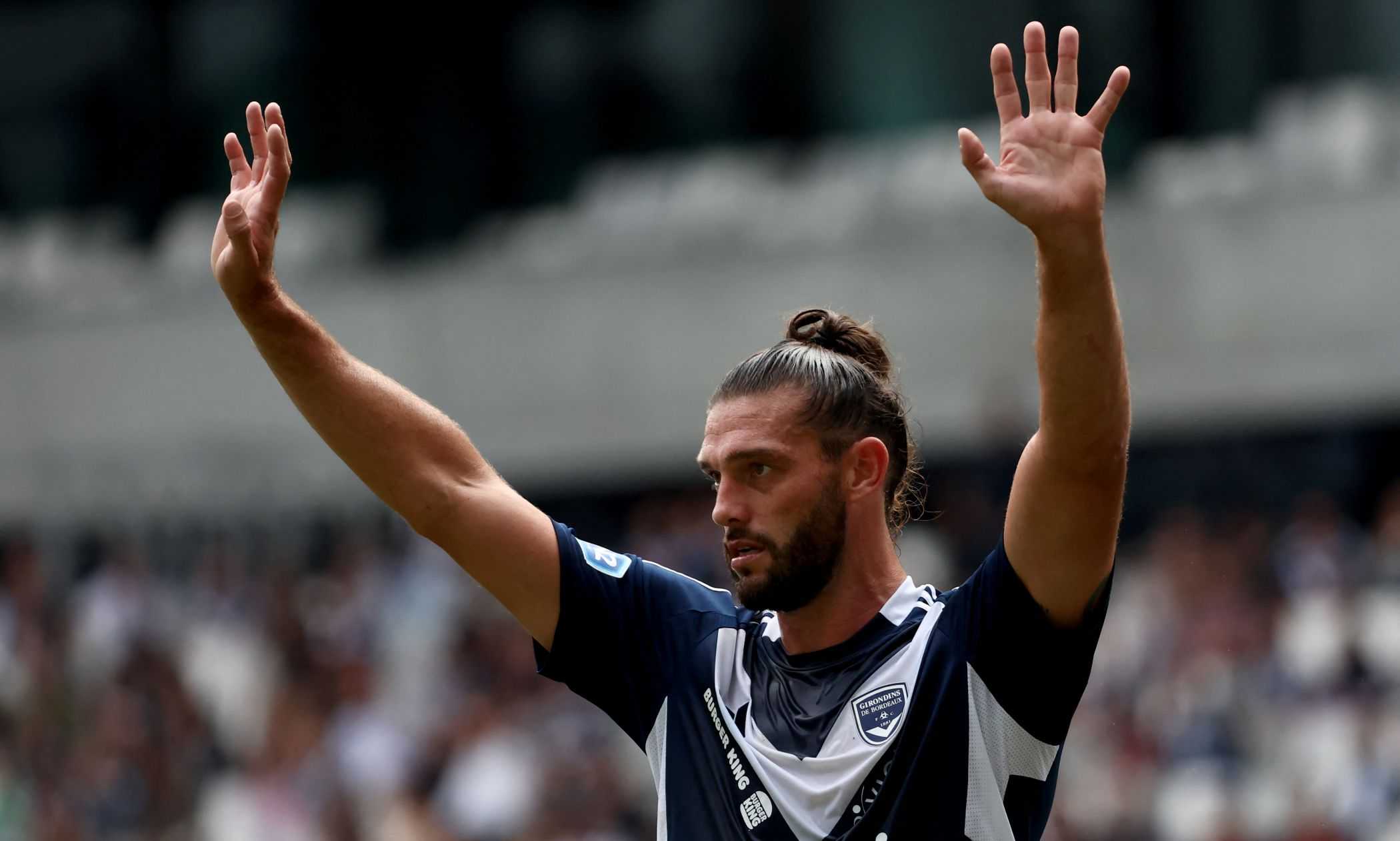 Andy Carroll al Bordeaux, il colpo più romantico dell'estate: due doppiette in due partite e 4 punti