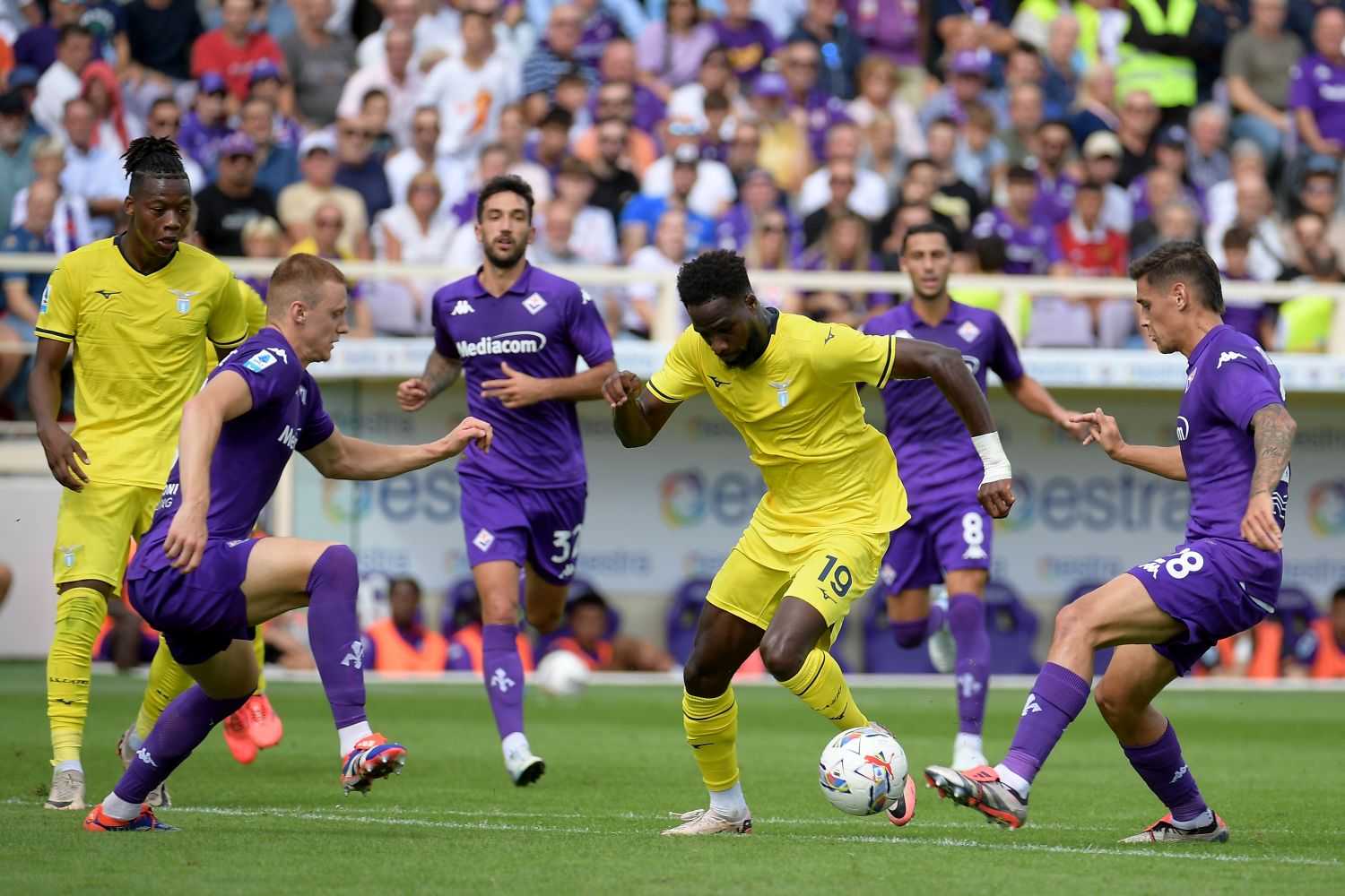 Fiorentina-Lazio 1-1 LIVE: De Gea salva canora su Pedro. Clamorosa traversa di Guendouzi