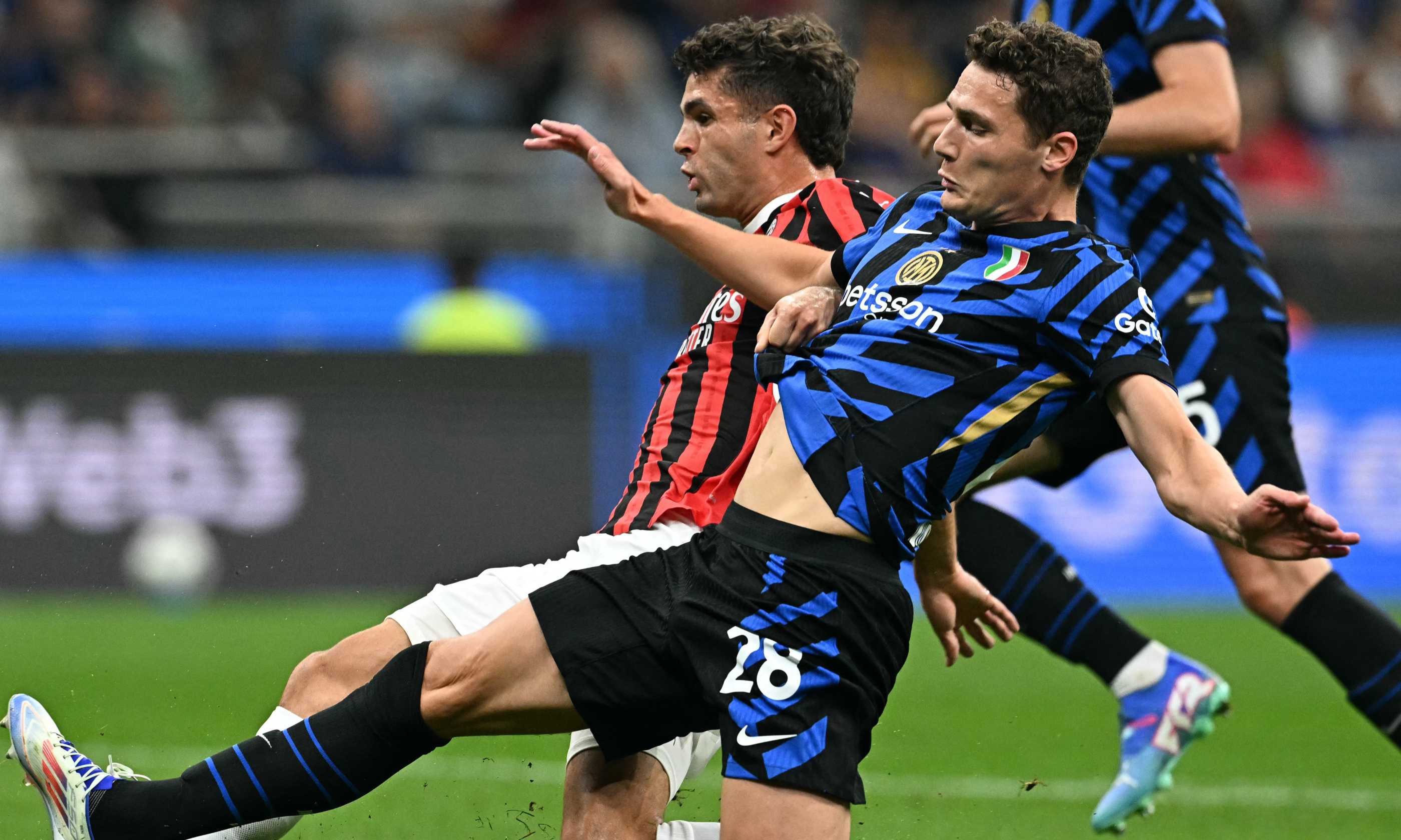 Inter: Pavard non è in forma, Bisseck sì e Inzaghi riflette sulla difesa