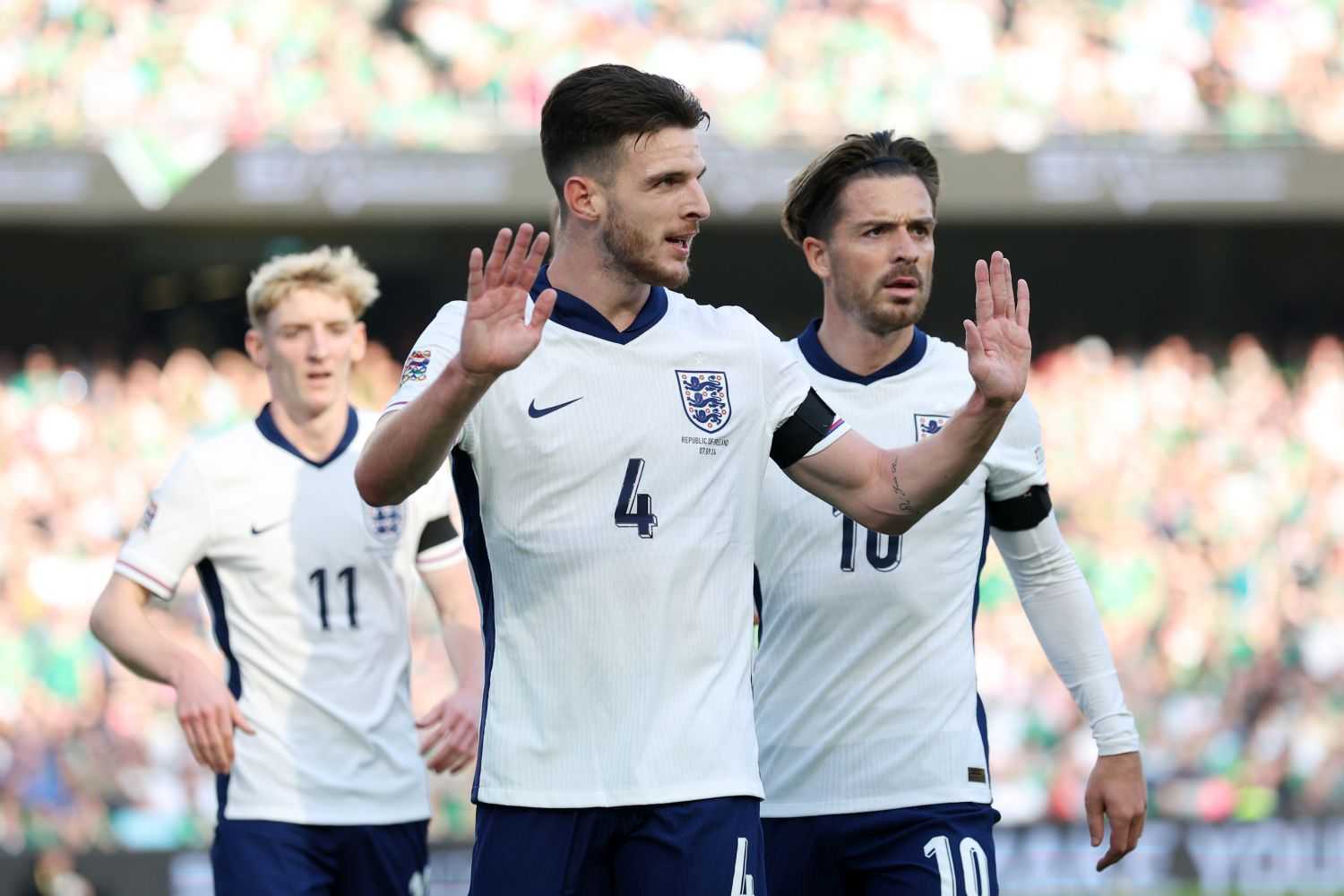 Rice chiede scusa, Grealish esulta: due cuori divisi tra Irlanda e Inghilterra. Cosa è successo in Nations League