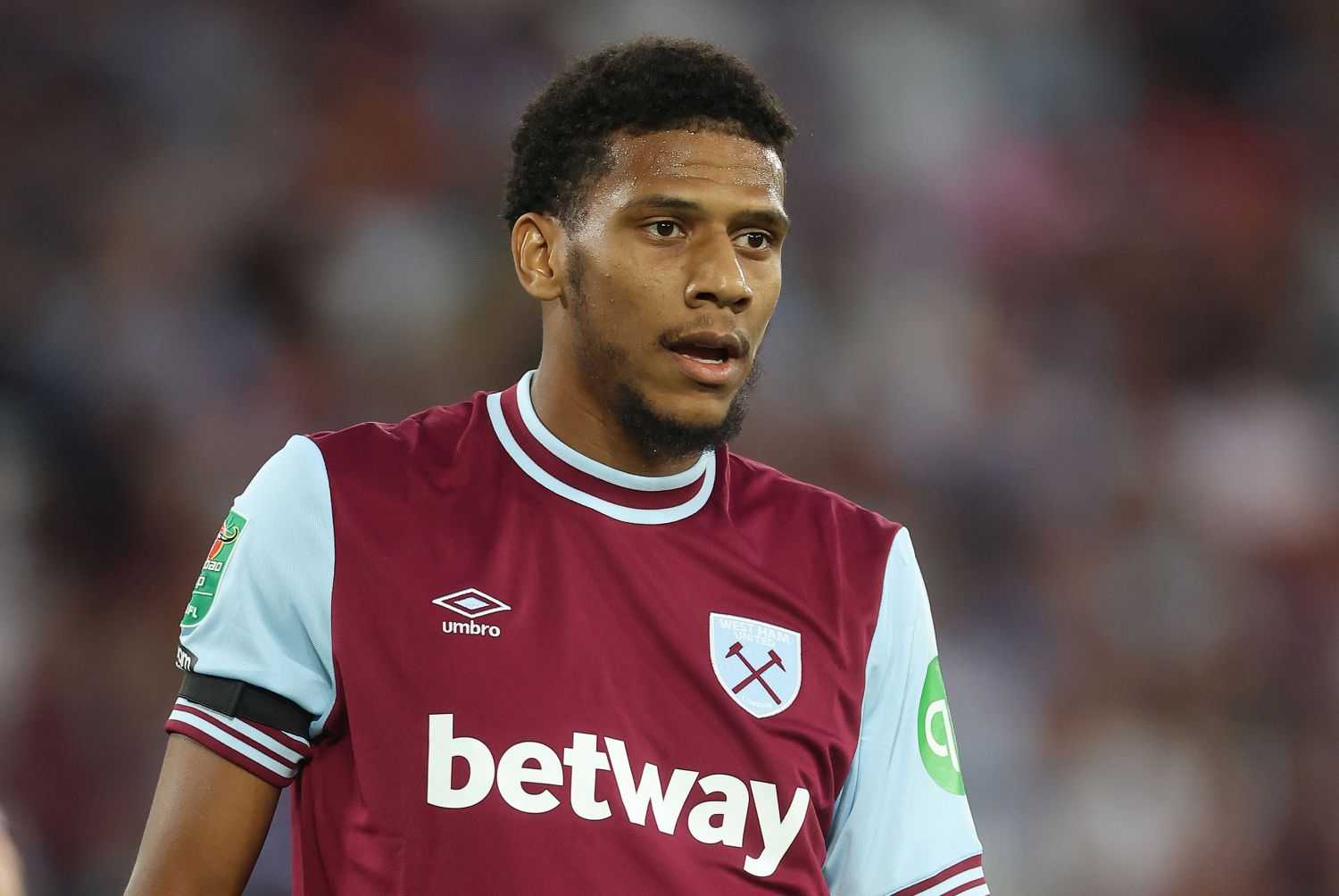 JEAN-CLAIR TODIBO alla Juventus (poi andato al West Ham) Image gallery