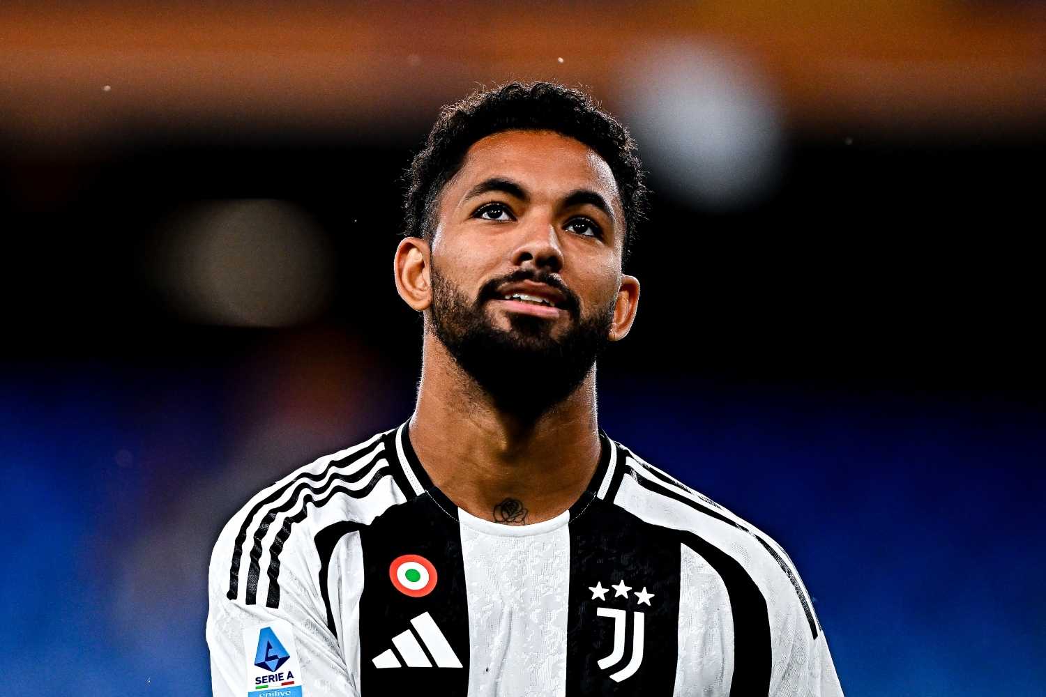 Monchi rassicura la Juventus: "Douglas Luiz migliorerà, vi dico perché fa fatica"