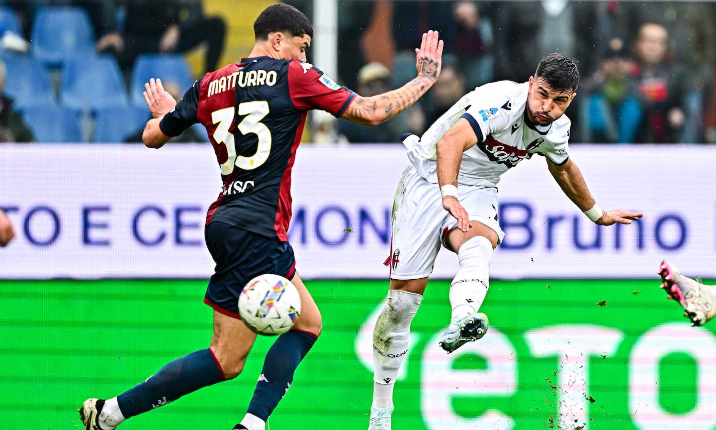 Genoa-Bologna 1-2 LIVE: Pinamonti accorcia le distanze  