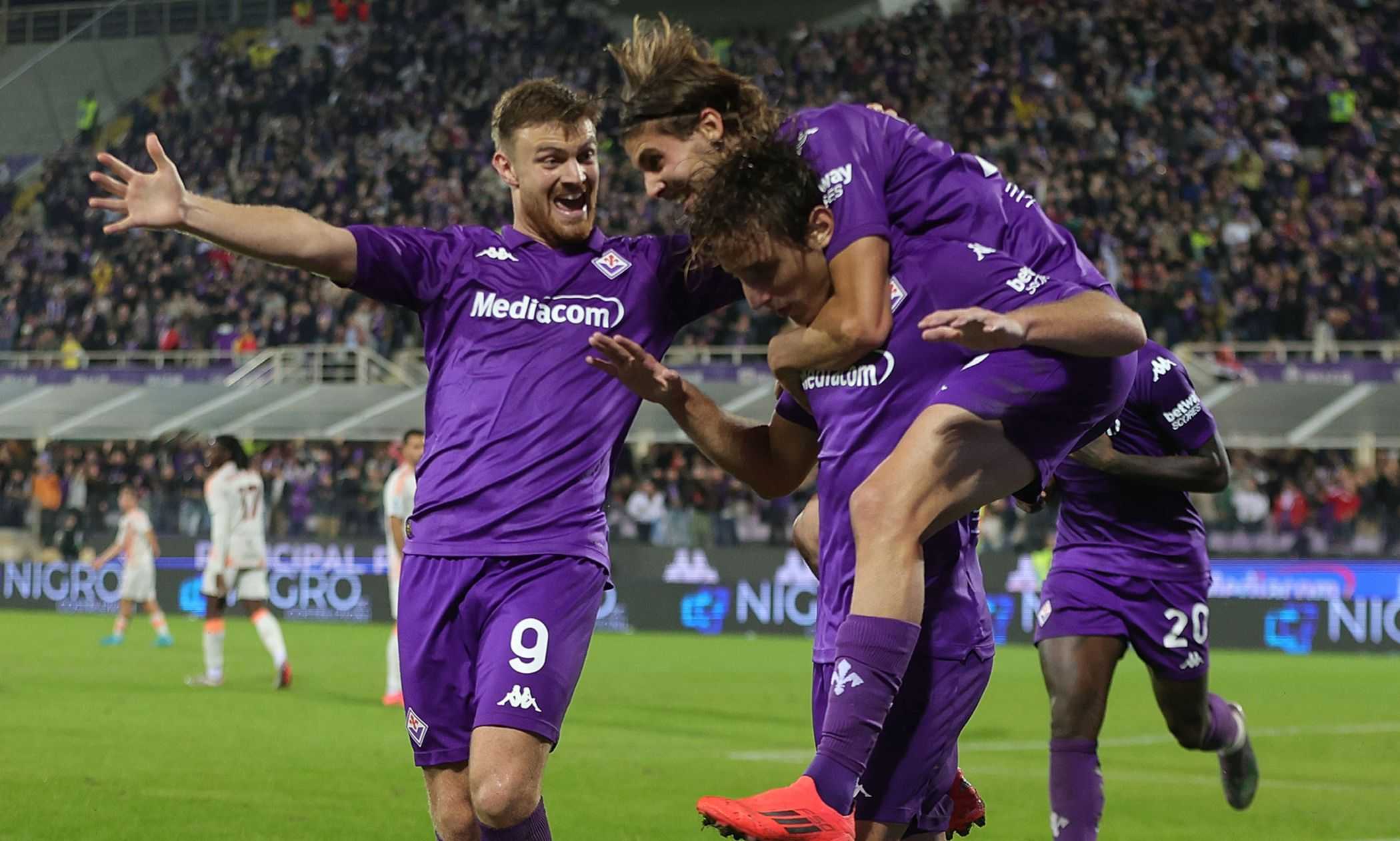 Disastro Roma: 5-1 Fiorentina, segna l'ex Bove e Hummels debutta con un autogol