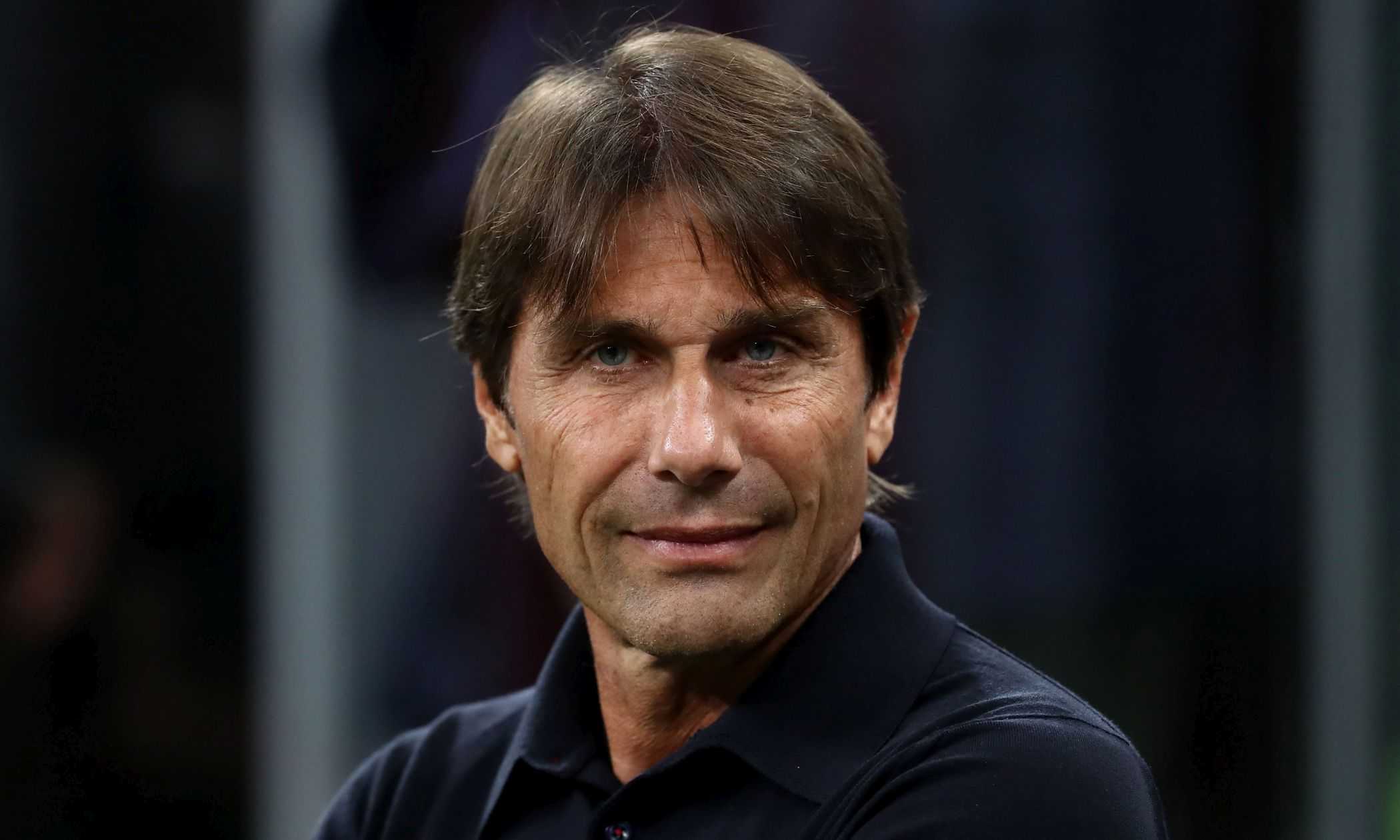 Napoli, Conte: "L'Inter è la squadra più forte, farà effetto tornare a San Siro"