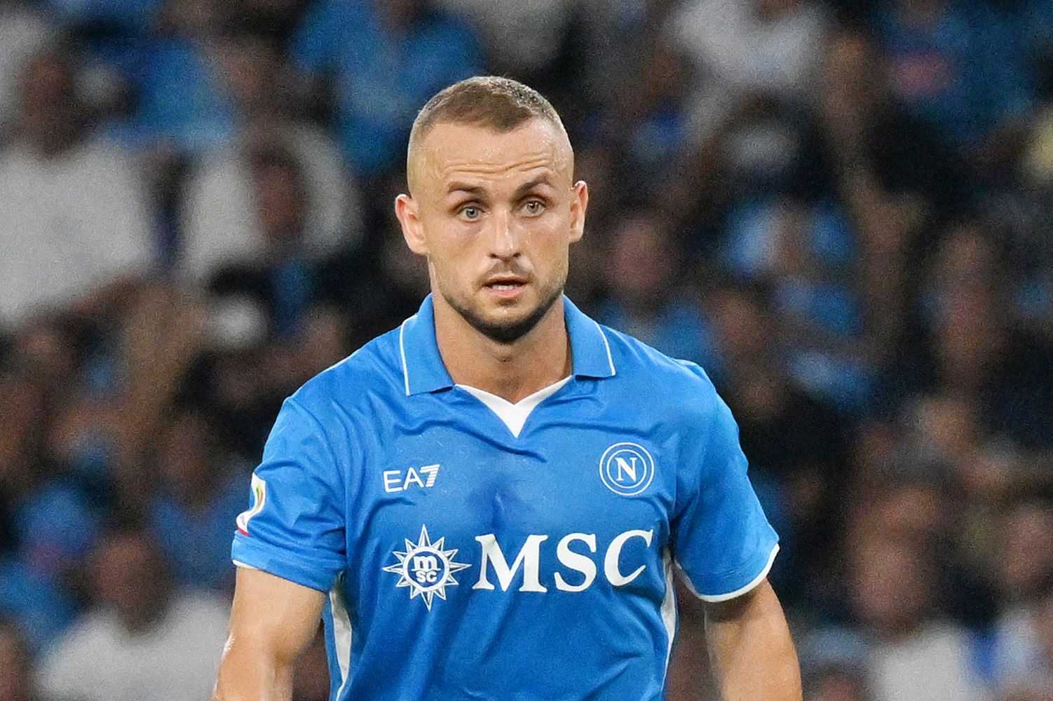 Infortunio Lobotka, quante e quali partite salta con il Napoli