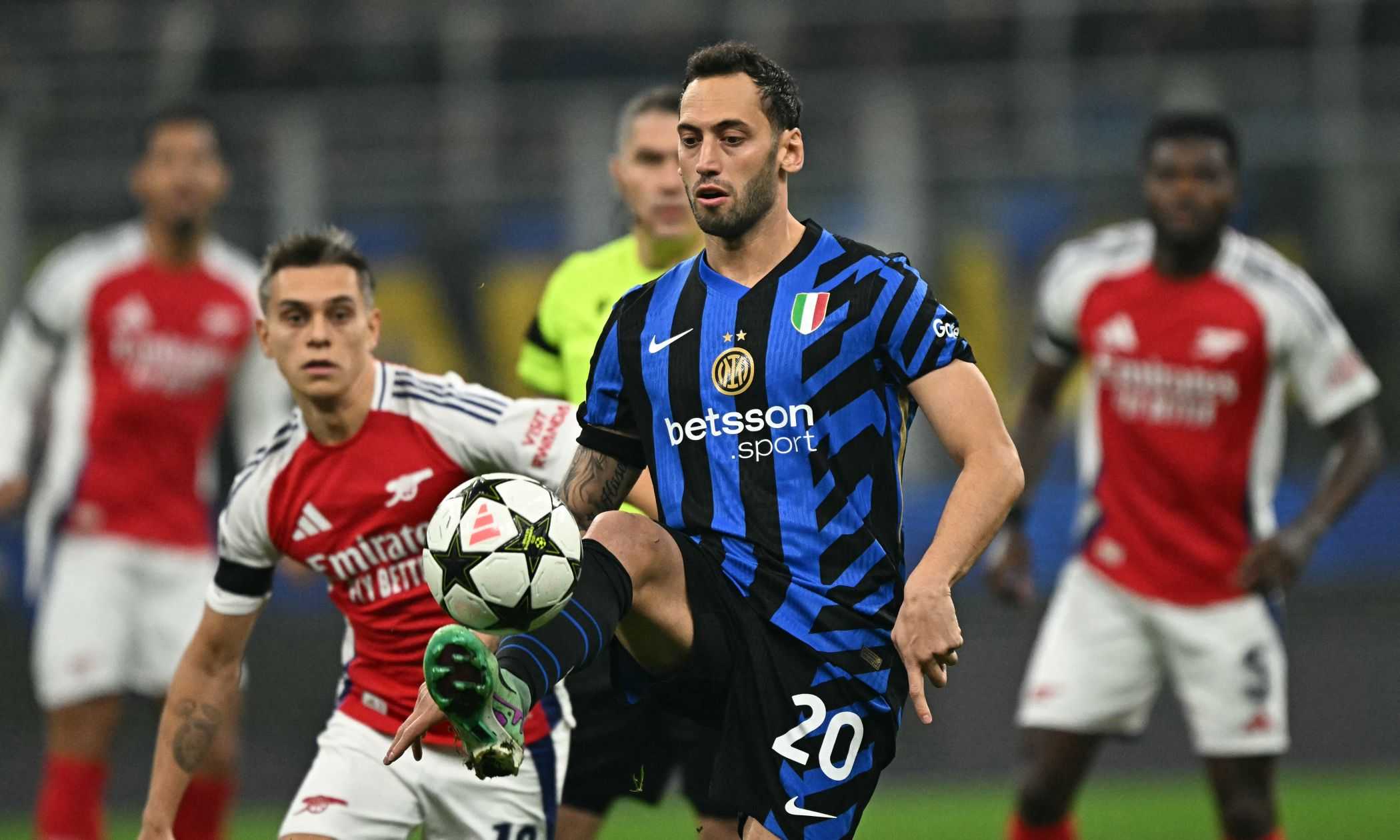 Inter-Arsenal 1-0: Calhanoglu su rigore allo scadere del primo tempo