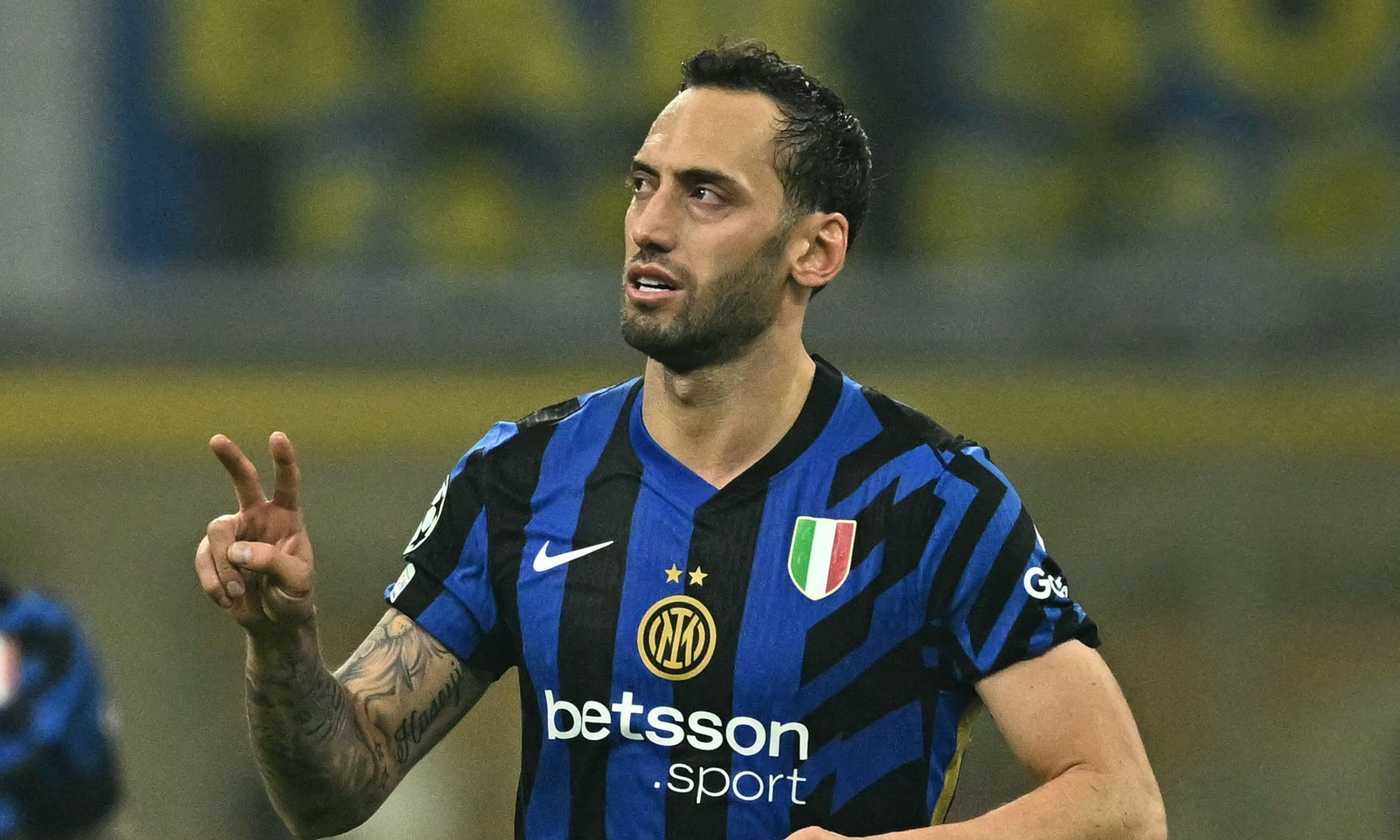 Inter, Calhanoglu verso il Galatasaray? Quanto pesa a bilancio e quale cifra permetterebbe una plusvalenza