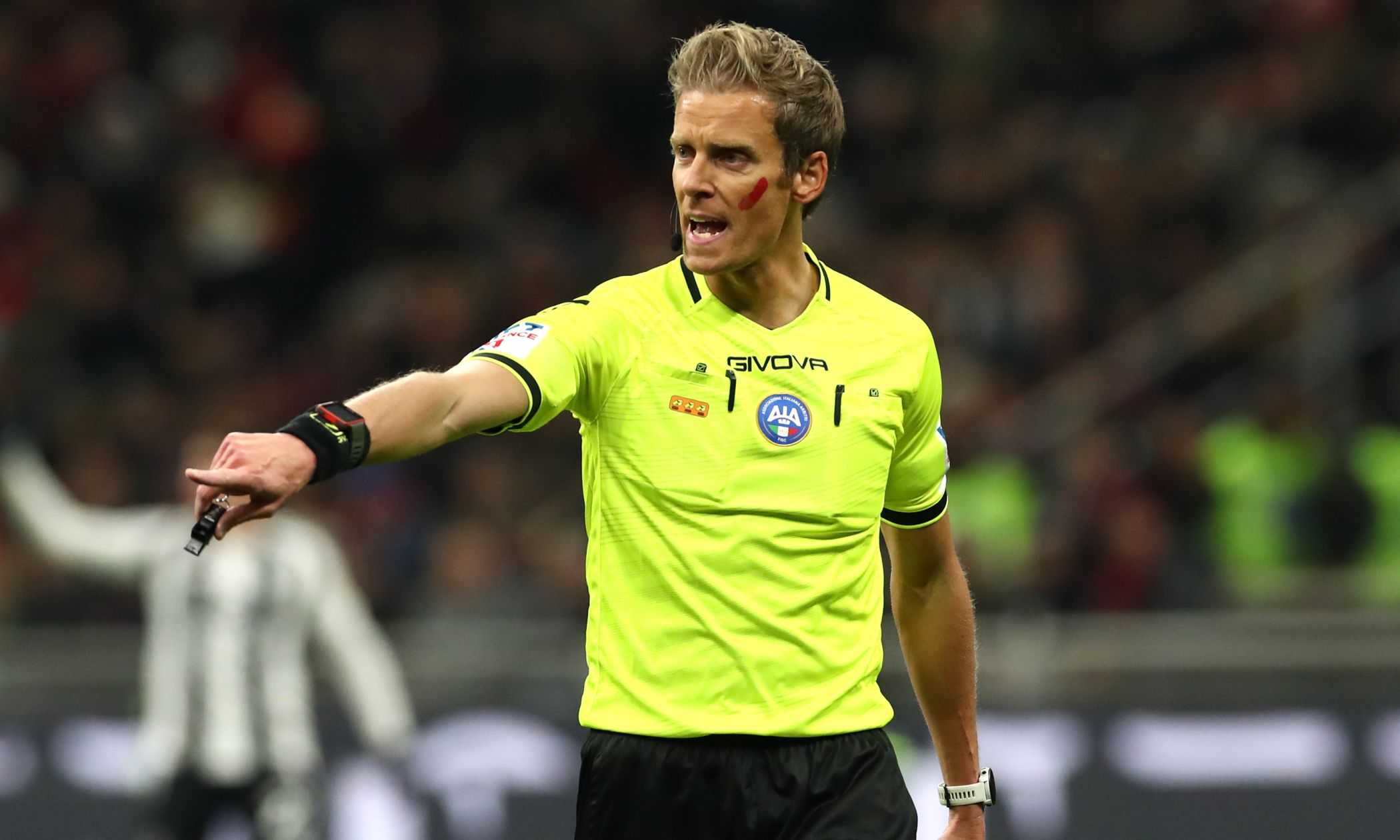 Serie A, gli arbitri della 16esima: Chiffi per Lazio-Inter, tutte le designazioni 