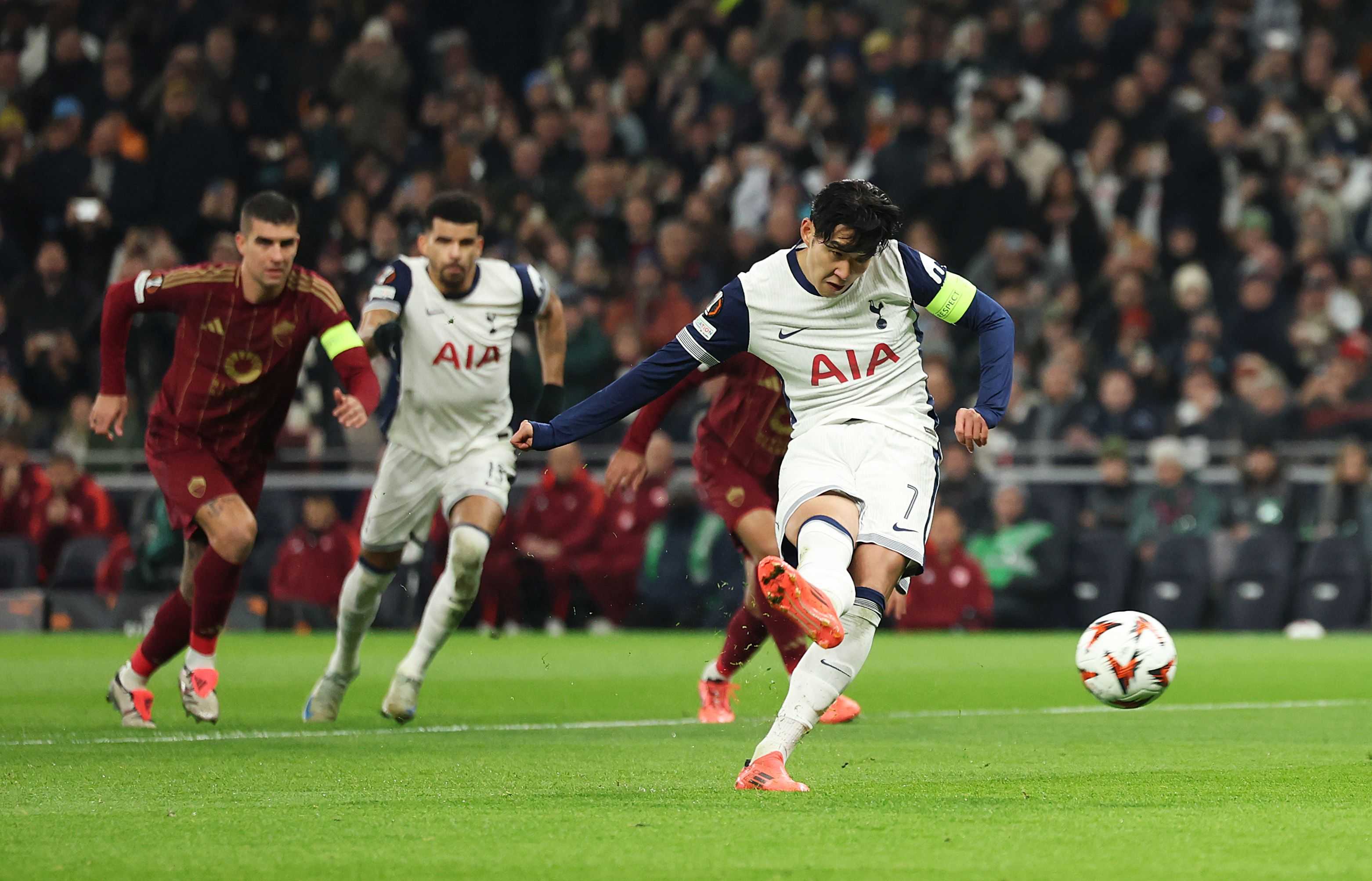 Tottenham-Roma 1-1 LIVE: rigore di Son dopo il fallo di Hummels, pari di Ndicka! Annullato gol a El Shaarawy