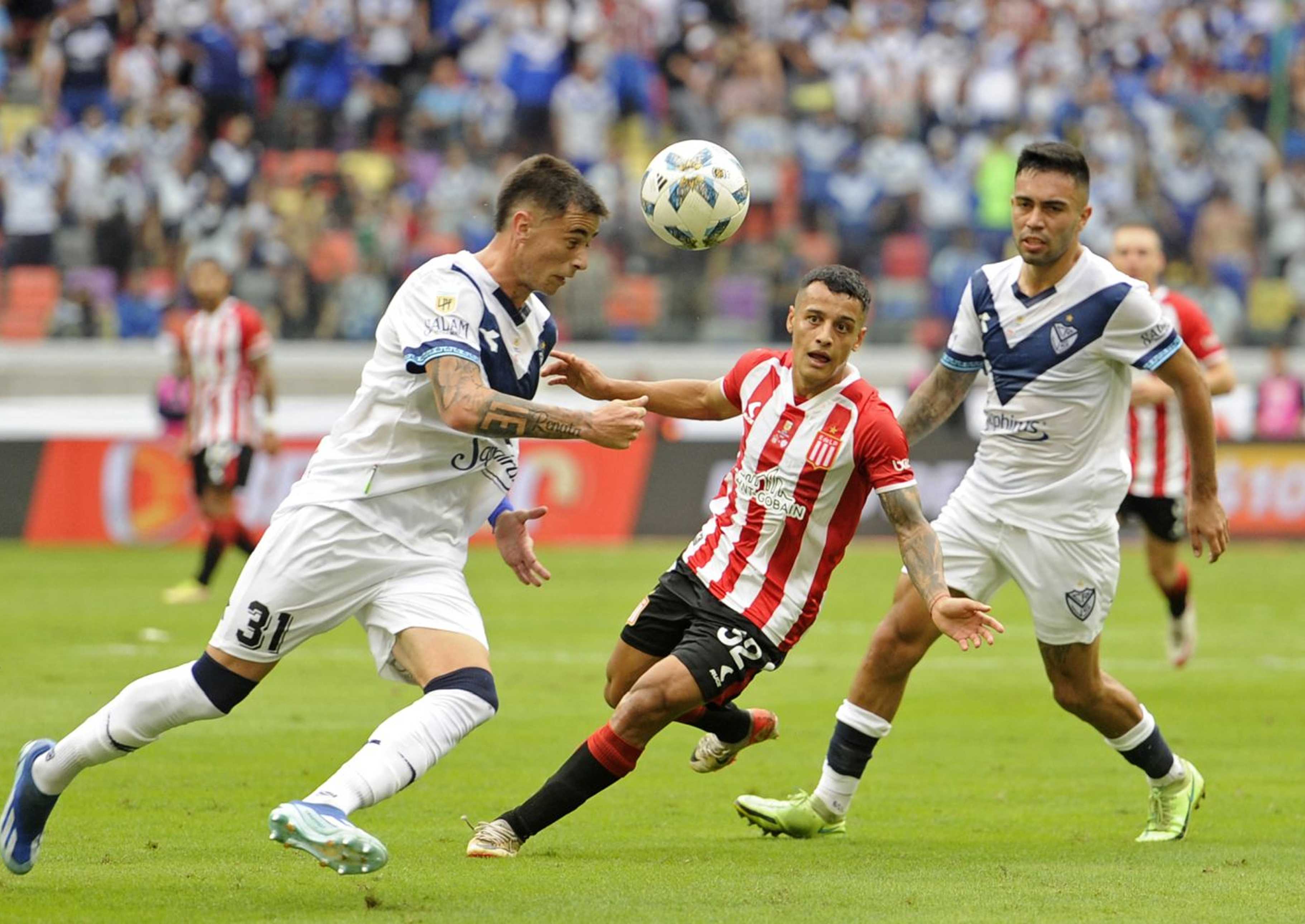 Valentin Gomez (Velez) Image gallery