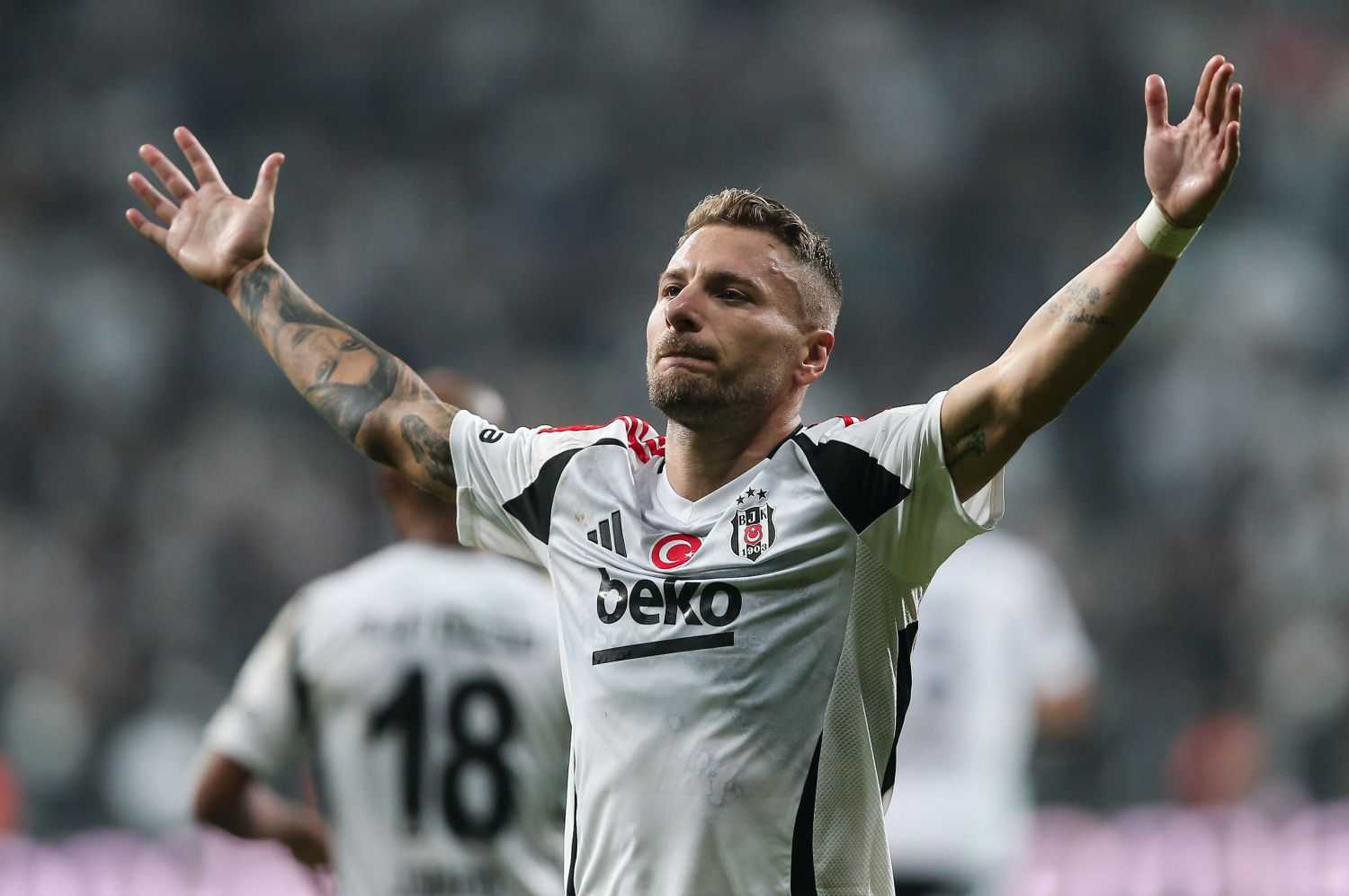 Il "quasi gol" di tacco di Immobile manda ko Mourinho: il Besiktas vince il derby contro il Fenerbahce VIDEO