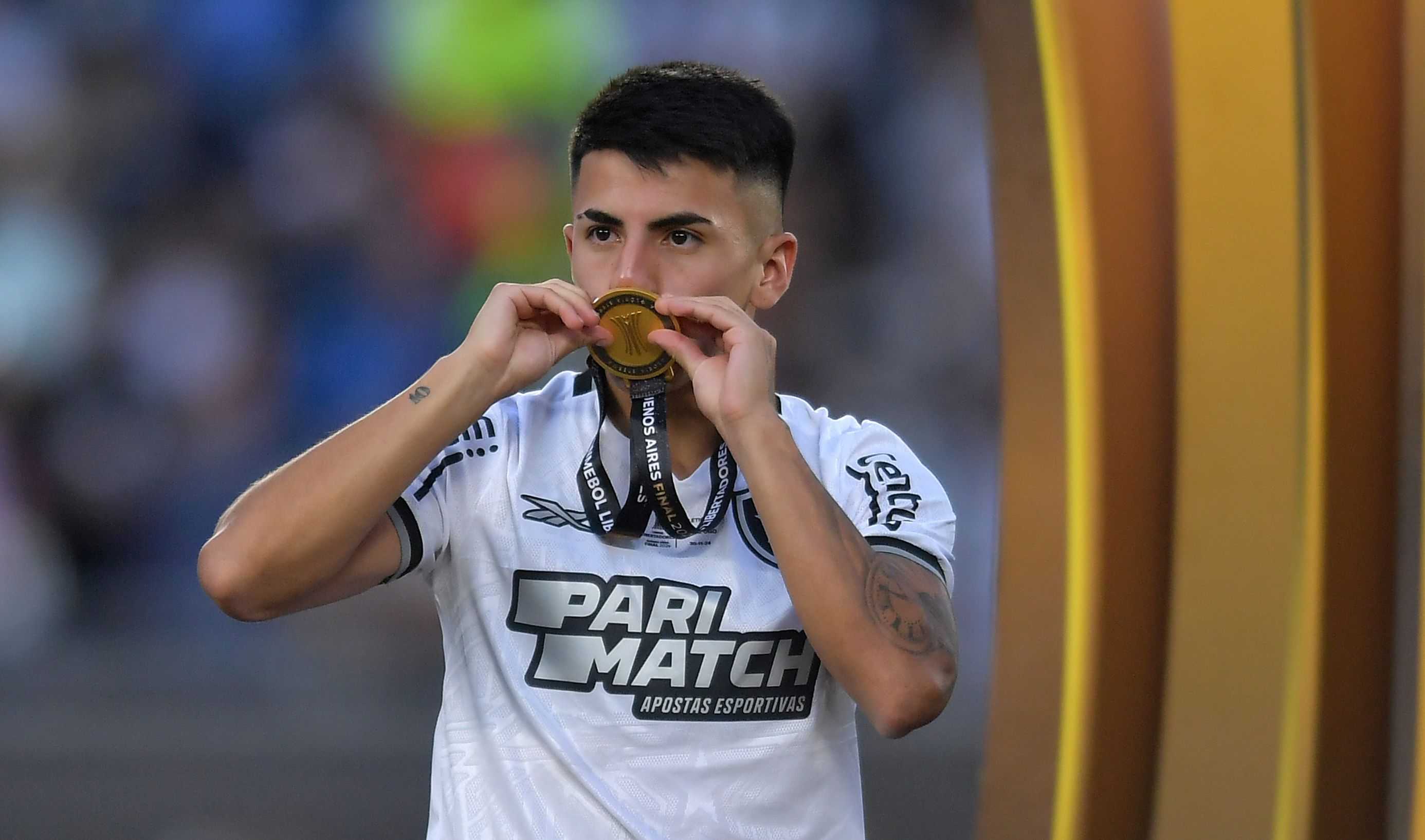 Thiago Almada (Botafogo) Image gallery