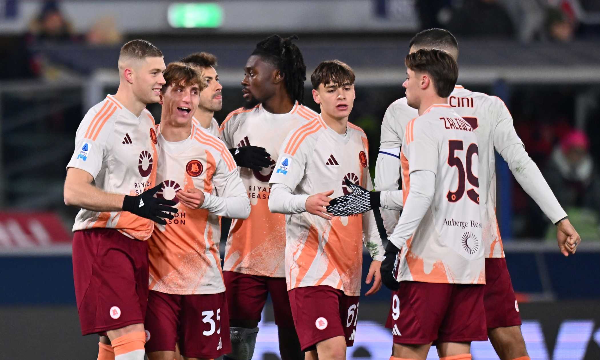 Dovbyk salva la Roma all'ultimo secondo: 2-2 a Bologna, prosegue l'incubo trasferta