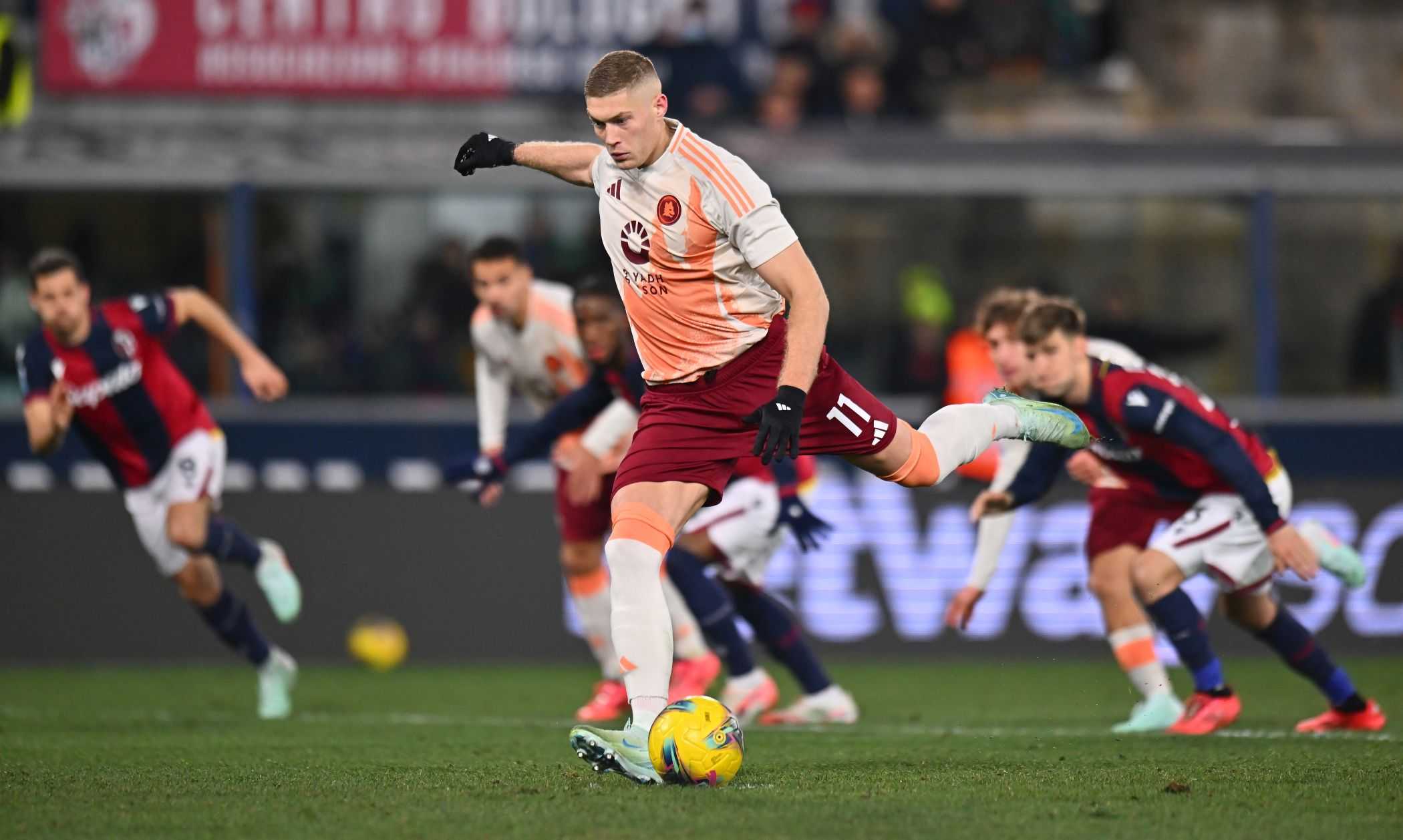 Bologna-Roma, le pagelle di CM: Dominguez spacca partita, autorità Ferguson. Dovbyk sentenza