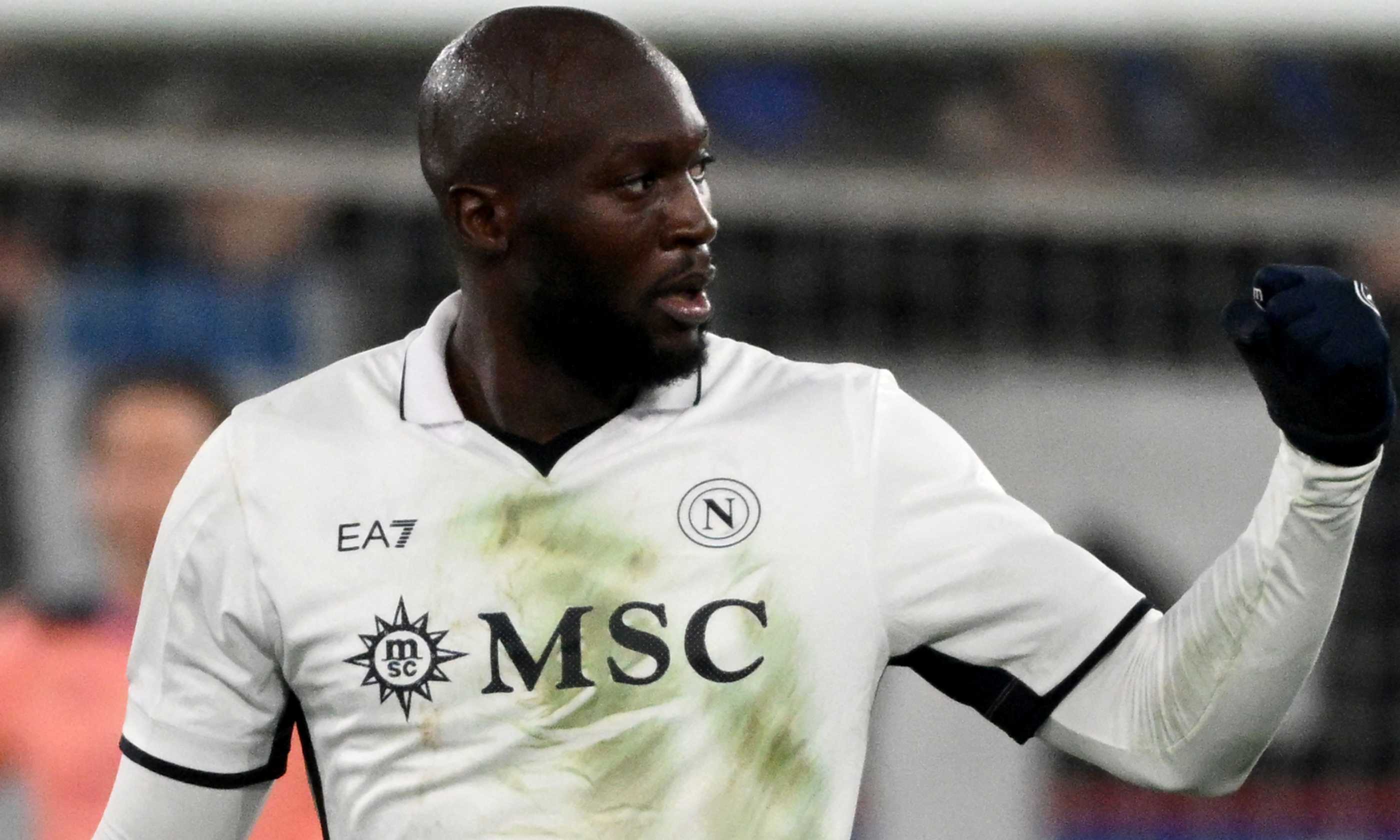 Il Napoli batte 3-2 anche l'Atalanta. Lukaku gol e Conte piazza lo scatto scudetto