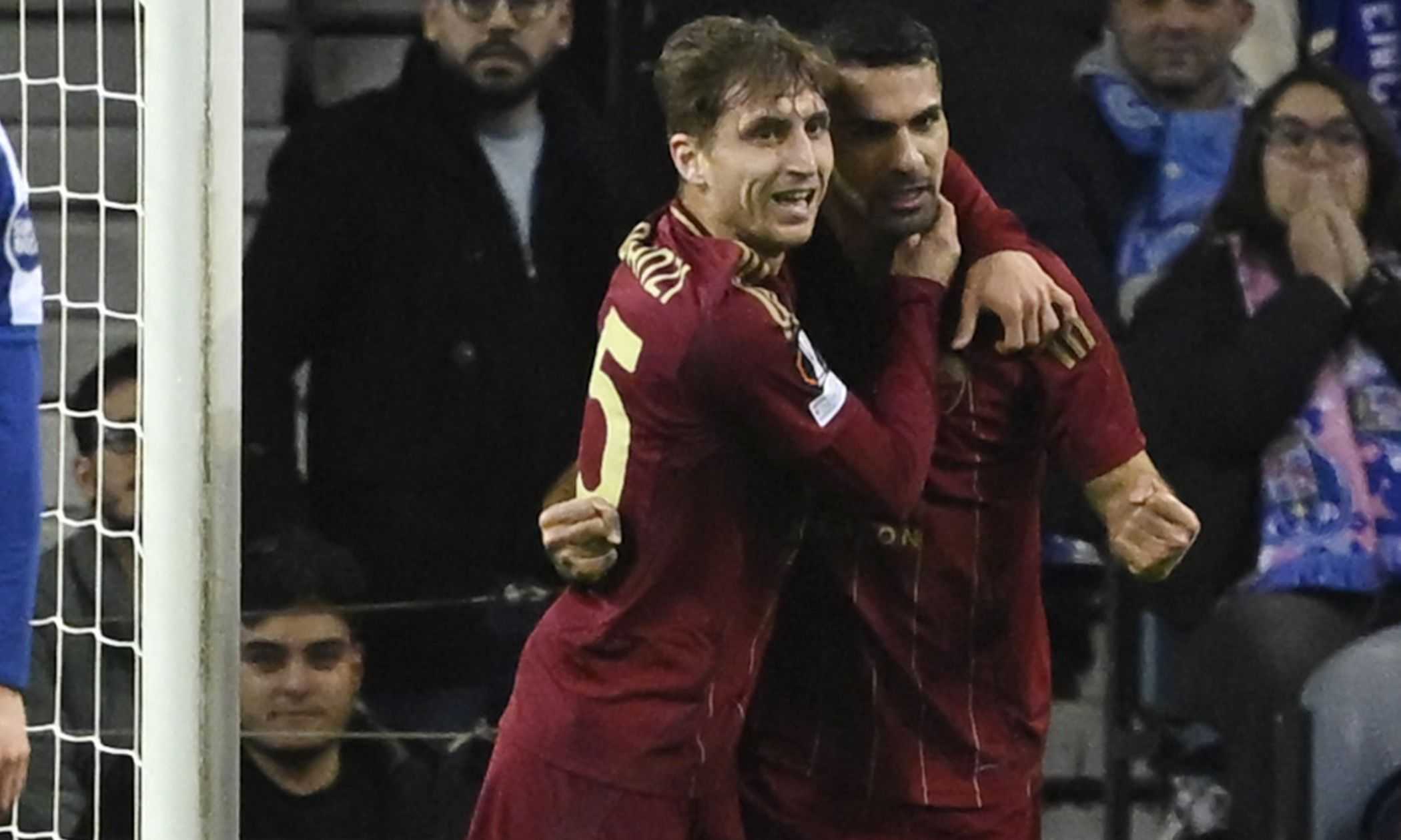 Porto-Roma LIVE 0-1: miracolo di Svilar su Moura